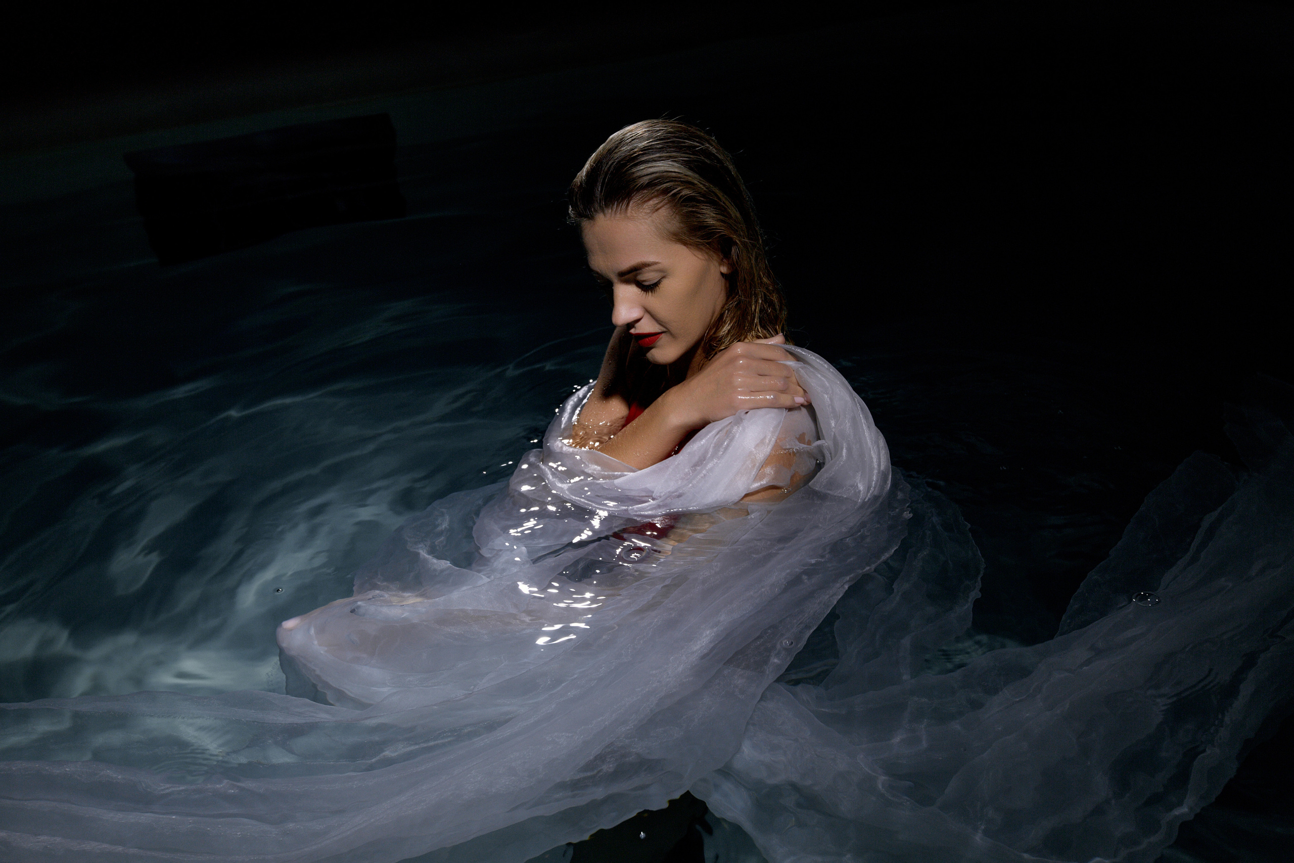 Подводная фотосессия. Свадебный и семейный фотограф в Минске и Минской области