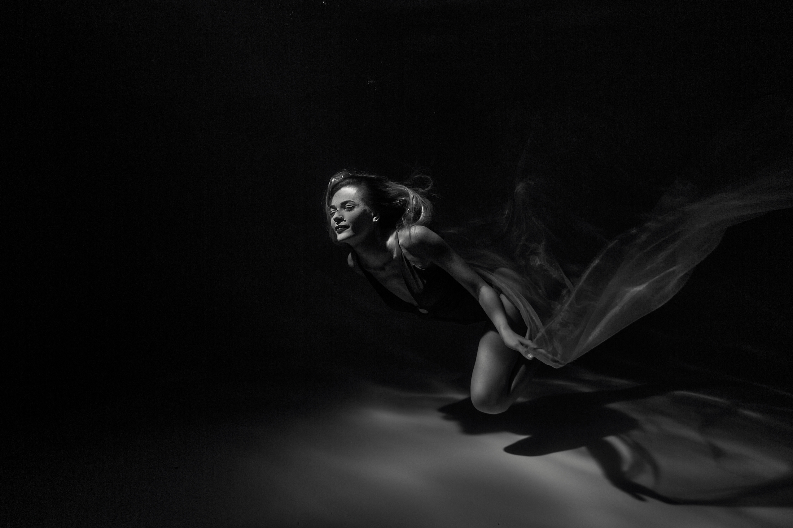 Подводная фотосессия. Свадебный и семейный фотограф в Минске и Минской области