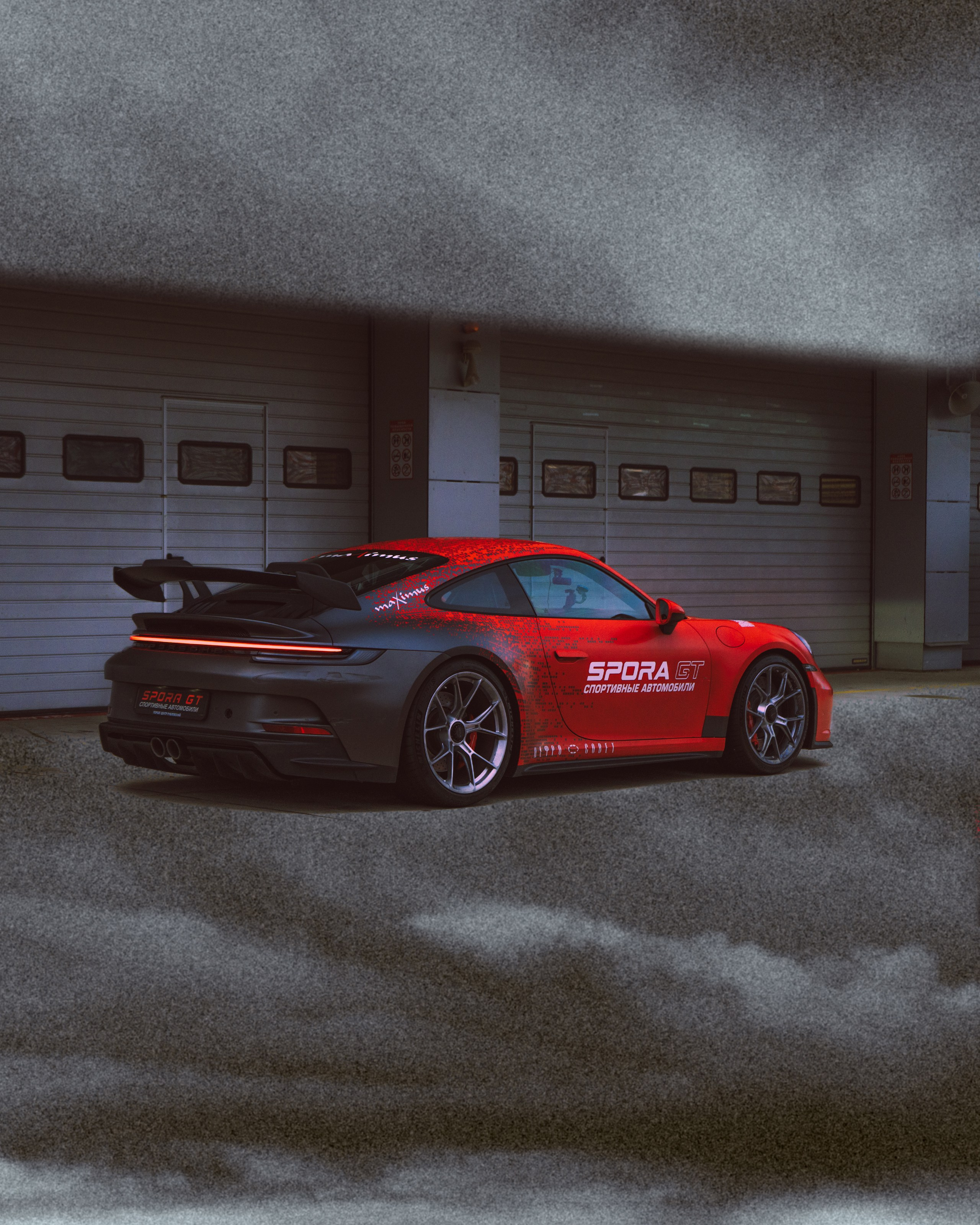 Pinky Speed (992 PORSCHE 911 GT3). Автомобильный и коммерческий фотограф Москва