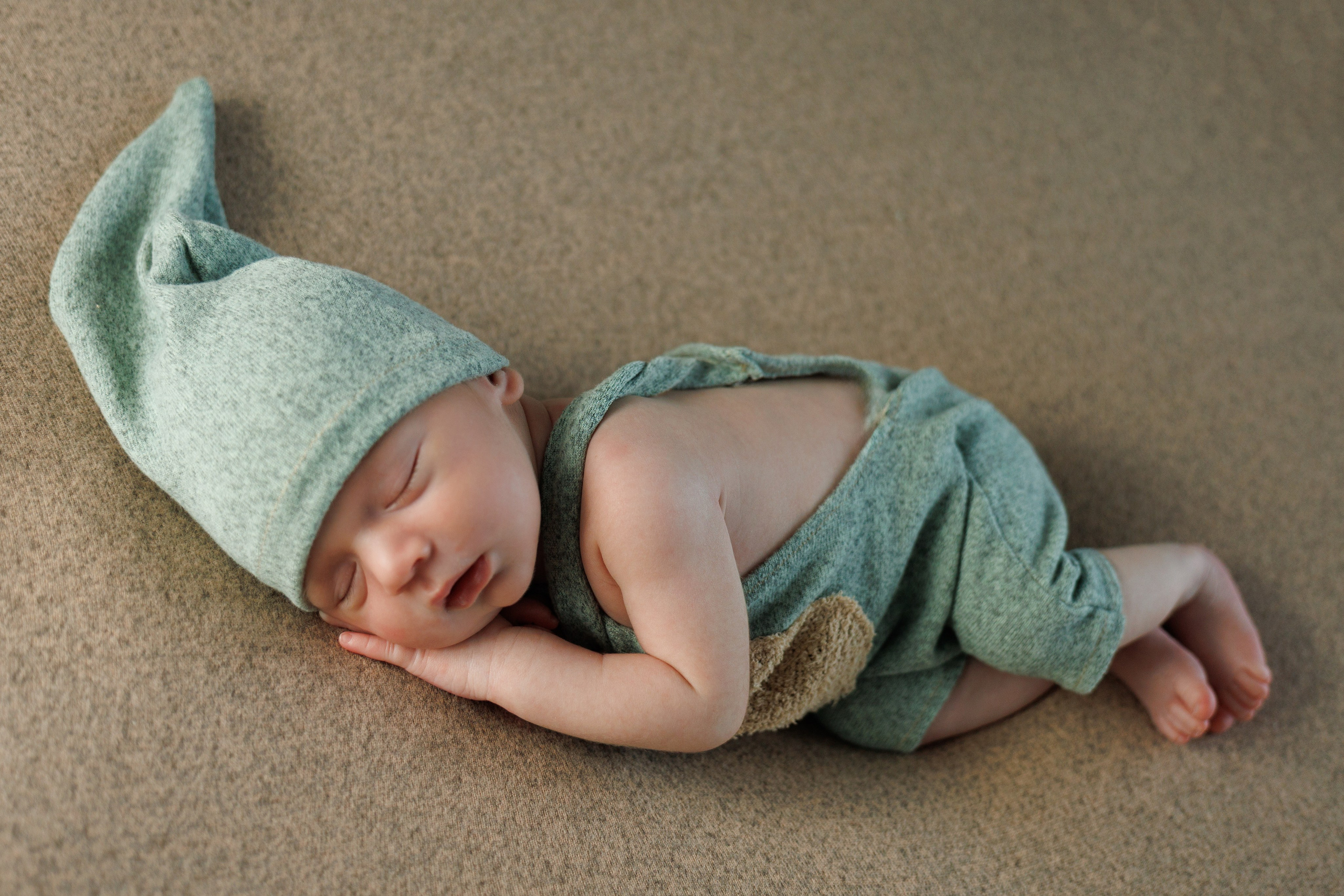 новорожденный ребенок 