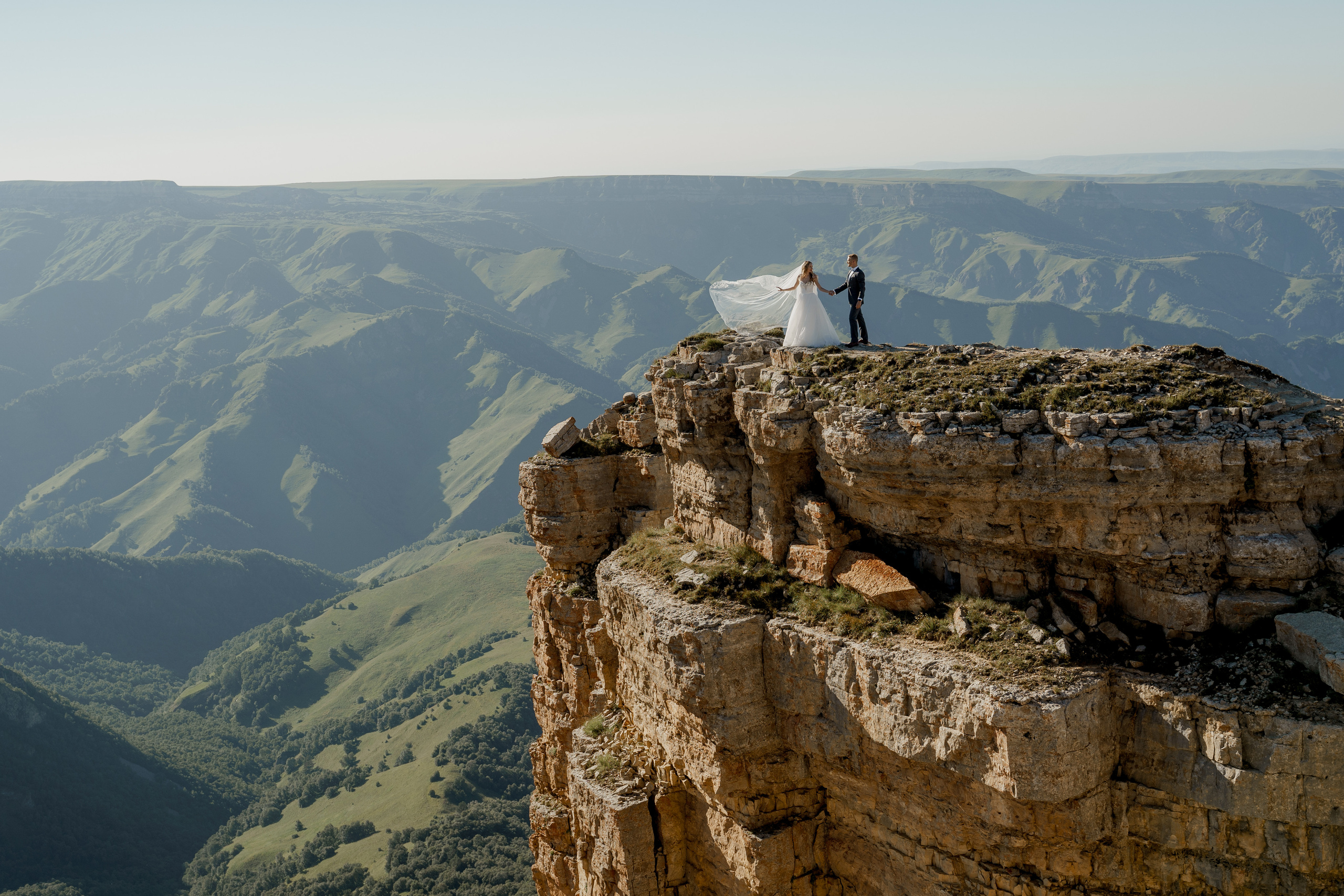 Andrey and Daria on the Bermamyt plateau. PhuQuoc photographer — Phu Quoc wedding photographer