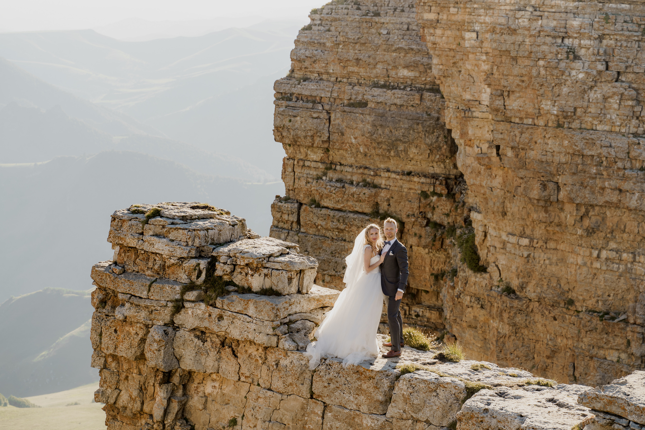 Andrey and Daria on the Bermamyt plateau. PhuQuoc photographer — Phu Quoc wedding photographer
