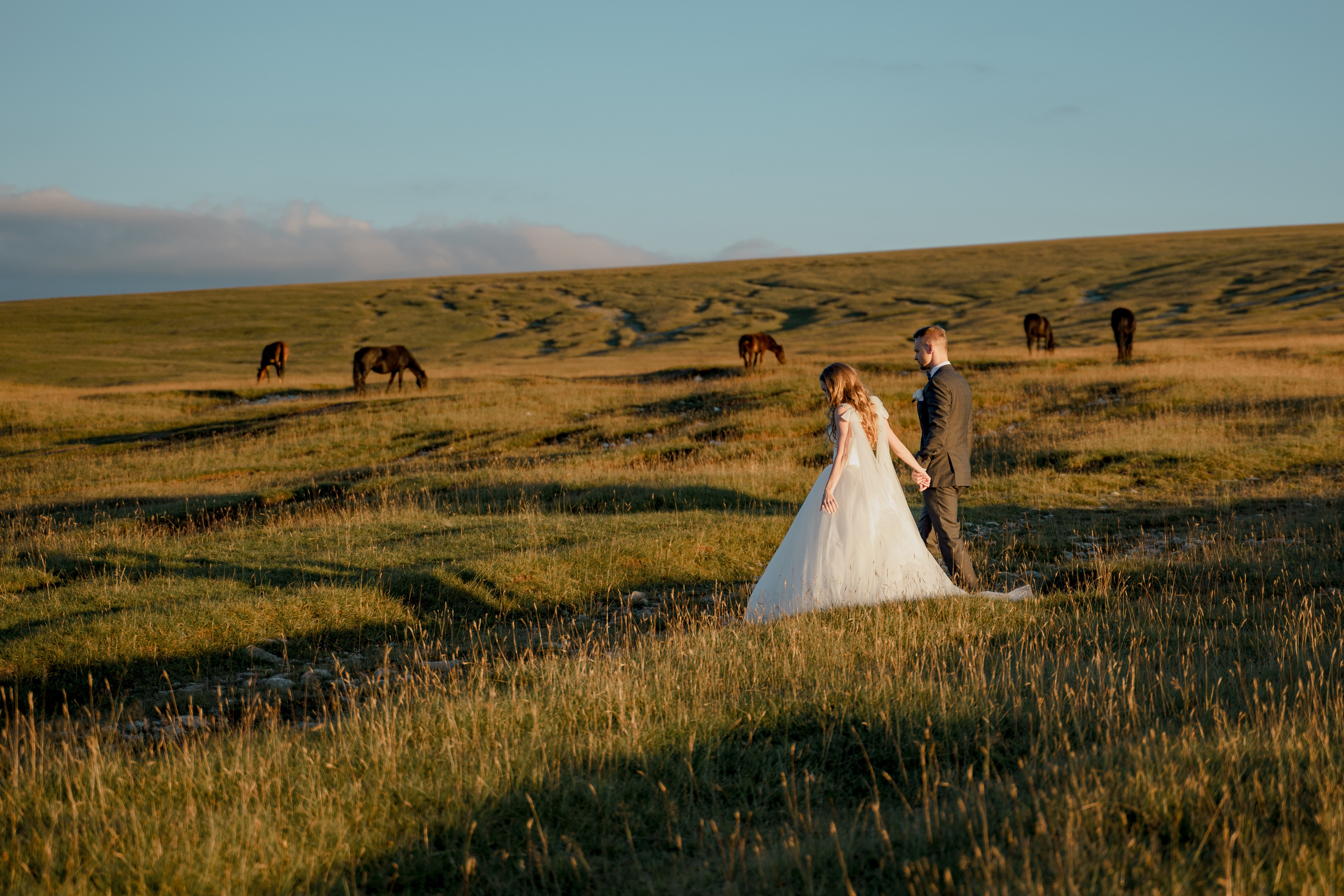 Andrey and Daria on the Bermamyt plateau. PhuQuoc photographer — Phu Quoc wedding photographer