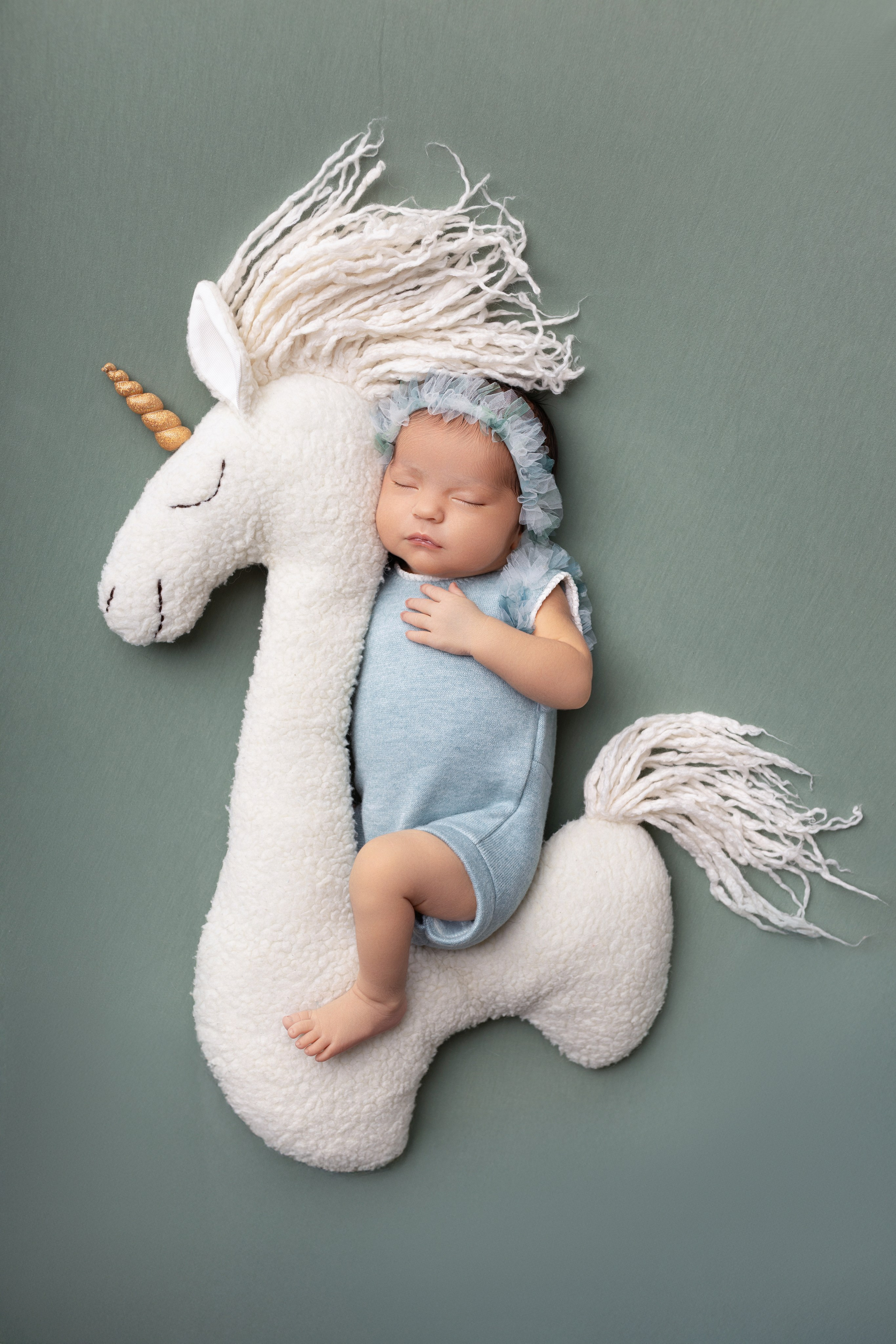 Newborn девочки. Фотограф новорожденных Модяева Ирина