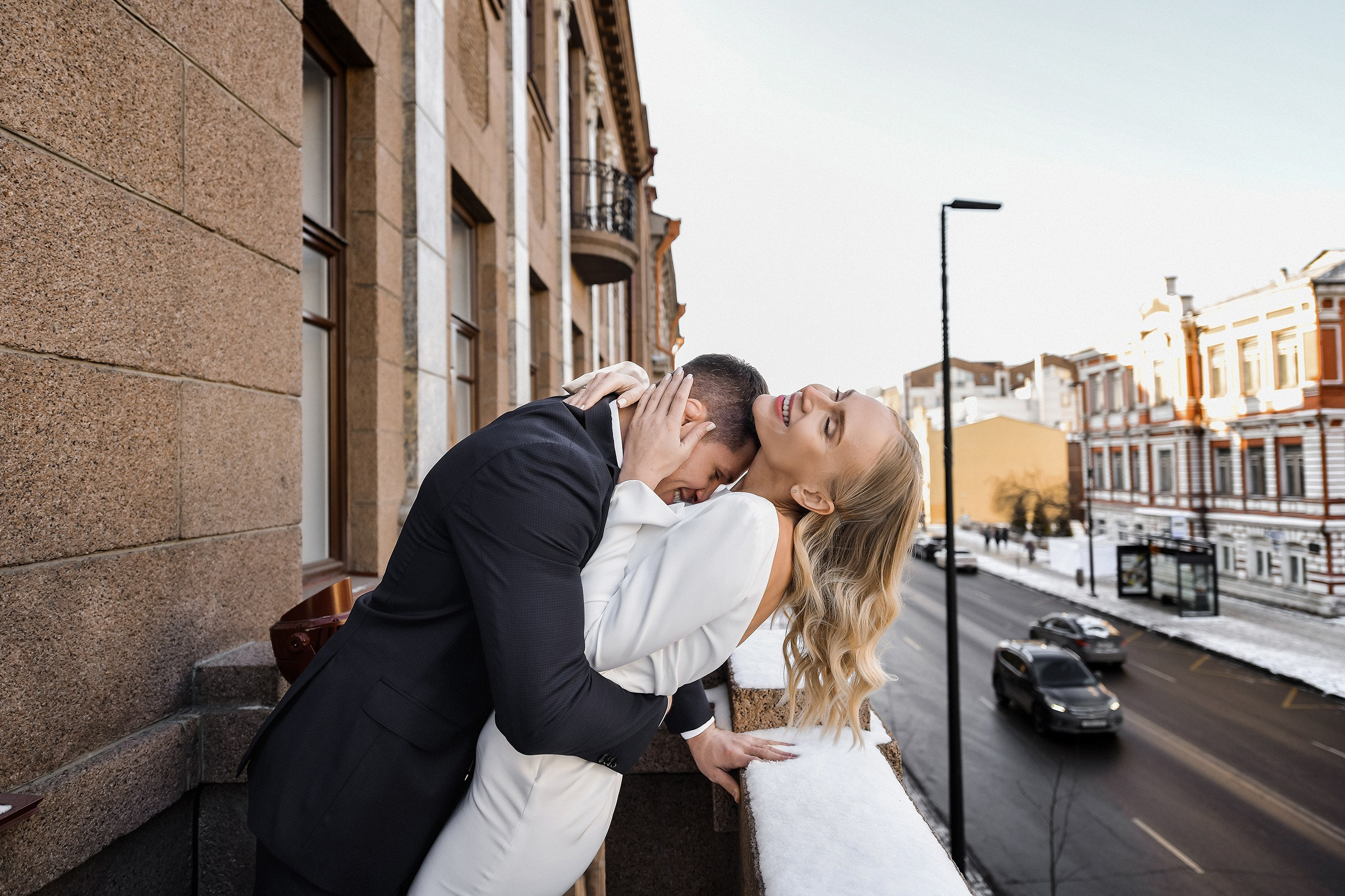 Свадьба в ноябре — фотосъёмка в студии и интерьерах. 📸 Свадебный и семейный фотограф в Красноярске Тихомиров Евгений | 17 лет опыта | 800+ свадеб