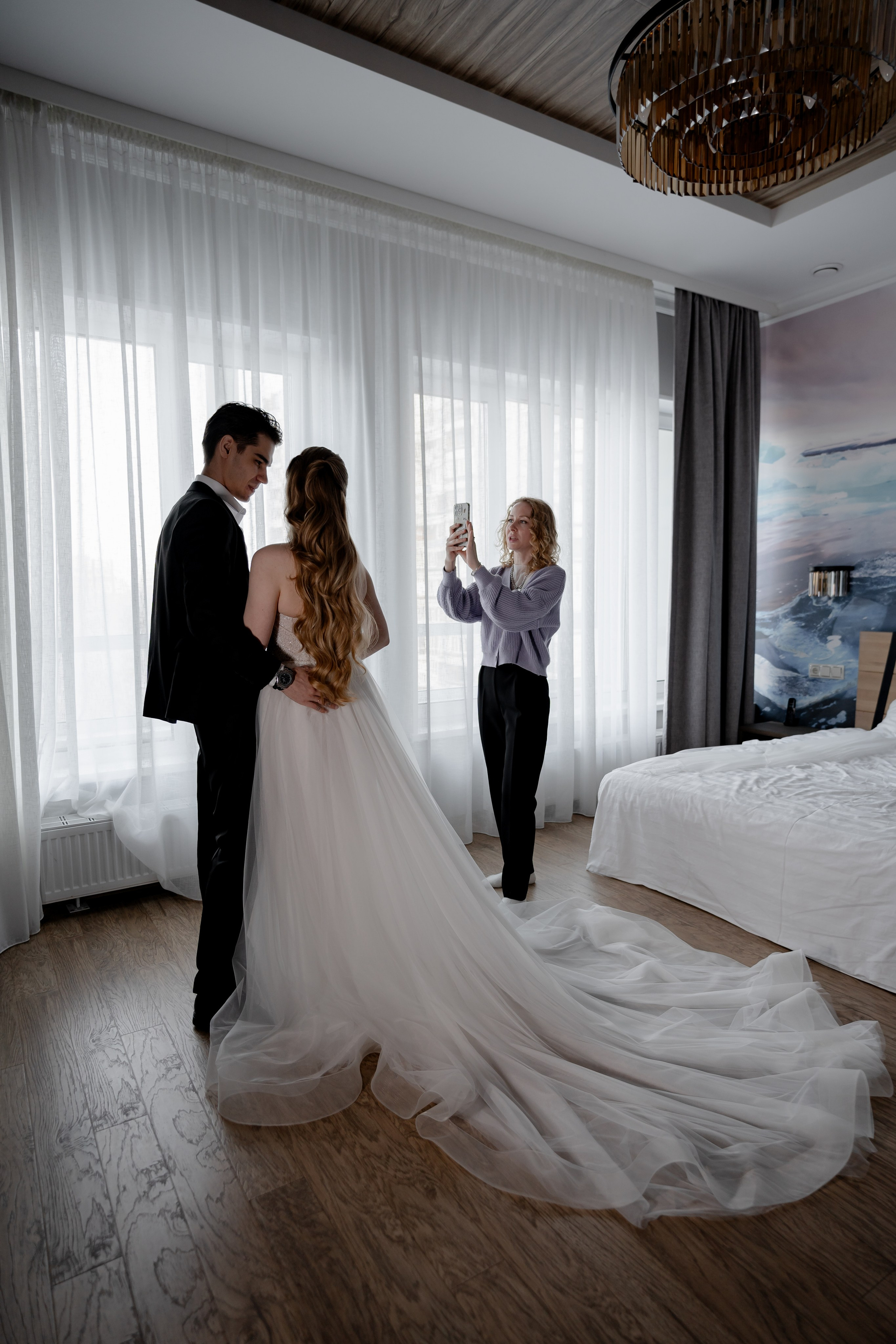 СВАДЕБНАЯ СЬЕМКА СБОРОВ В ОТЕЛЕ И ВЫЕЗД НА ЦЕРЕМОНИЮ (СНЯТО В СИБИРЕ В НИЖНЕВАРТОВСКЕ). Профессиональный фотограф, Санкт-Петербург — Виктория Богомолова