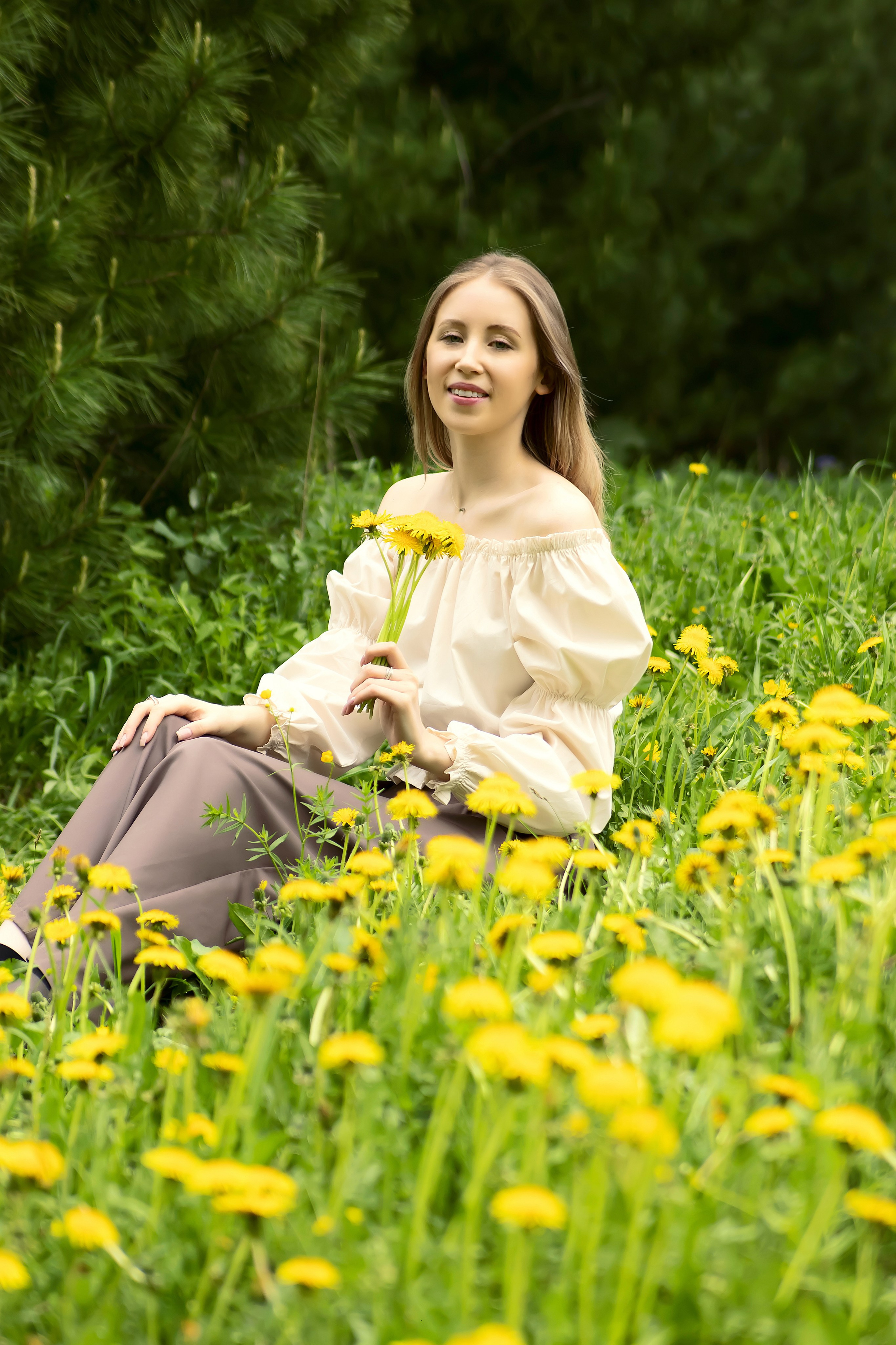 Индивидуальная фотосессия на цветении. Детский и семейный фотограф Кемерово Антонина Семеркова!