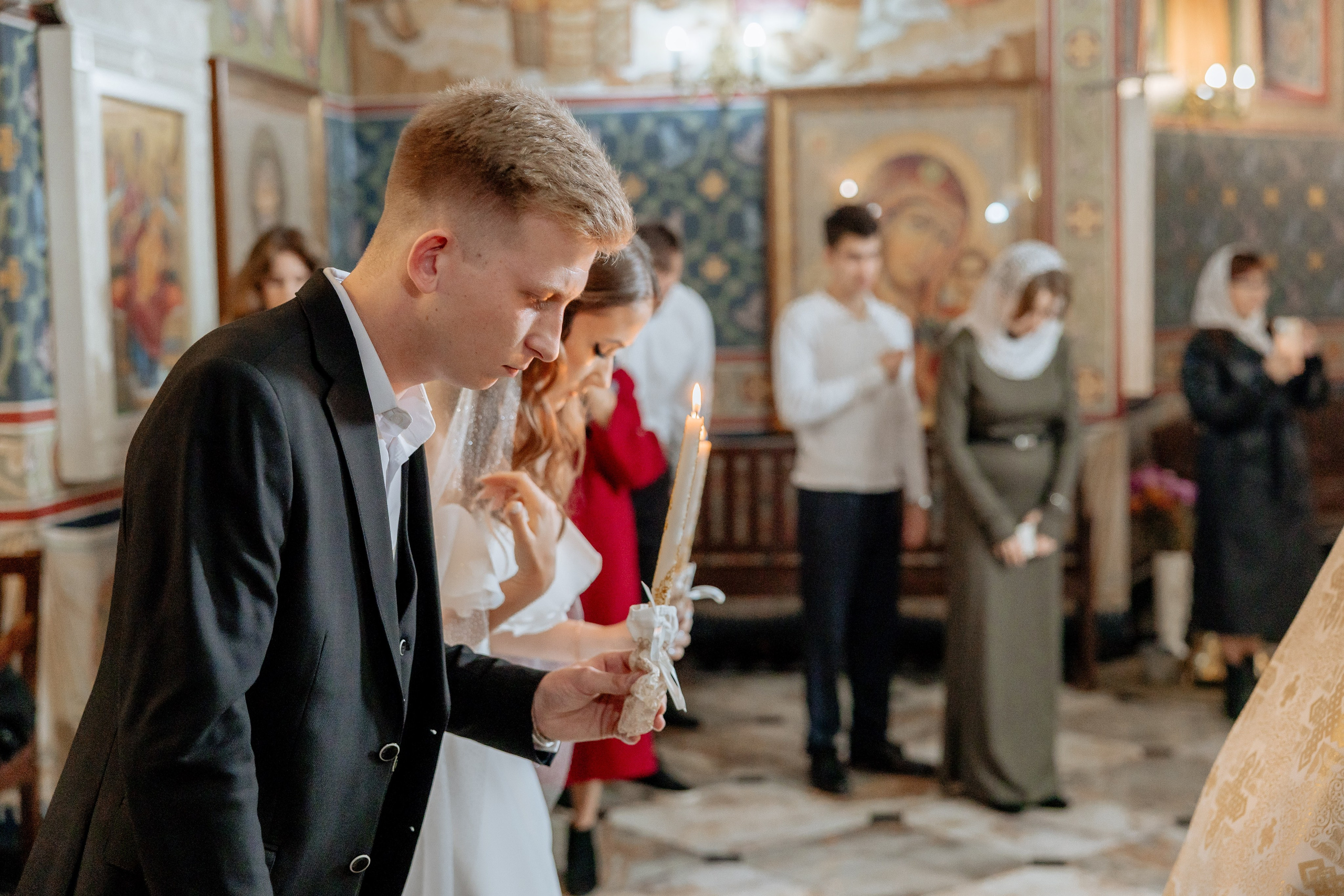 Церковь. Профессиональный фотограф и видеооператор