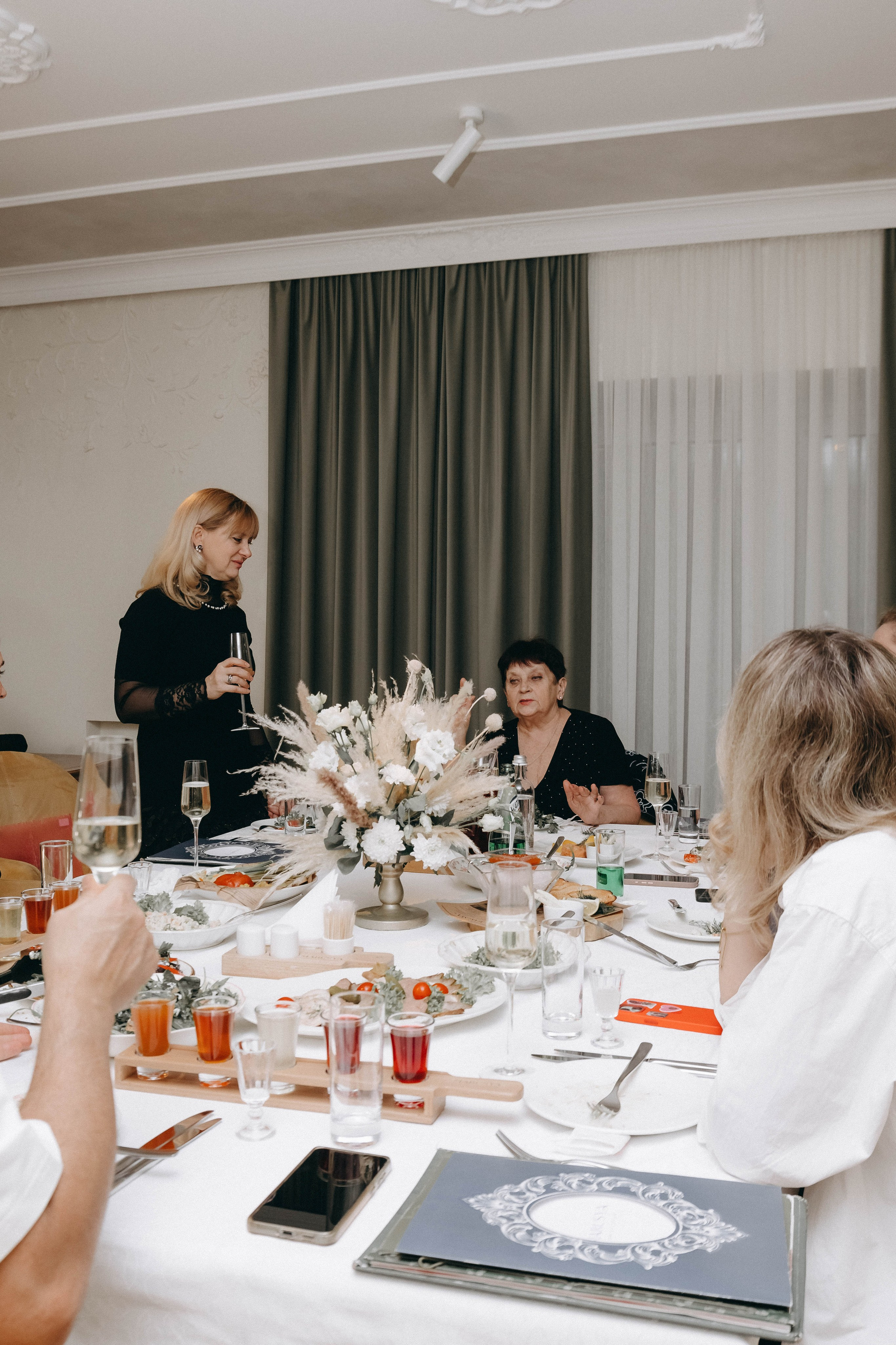 Юбилей Людмилы Александровны. Семейный фотограф Софи Симакова в Волгограде и Волжском