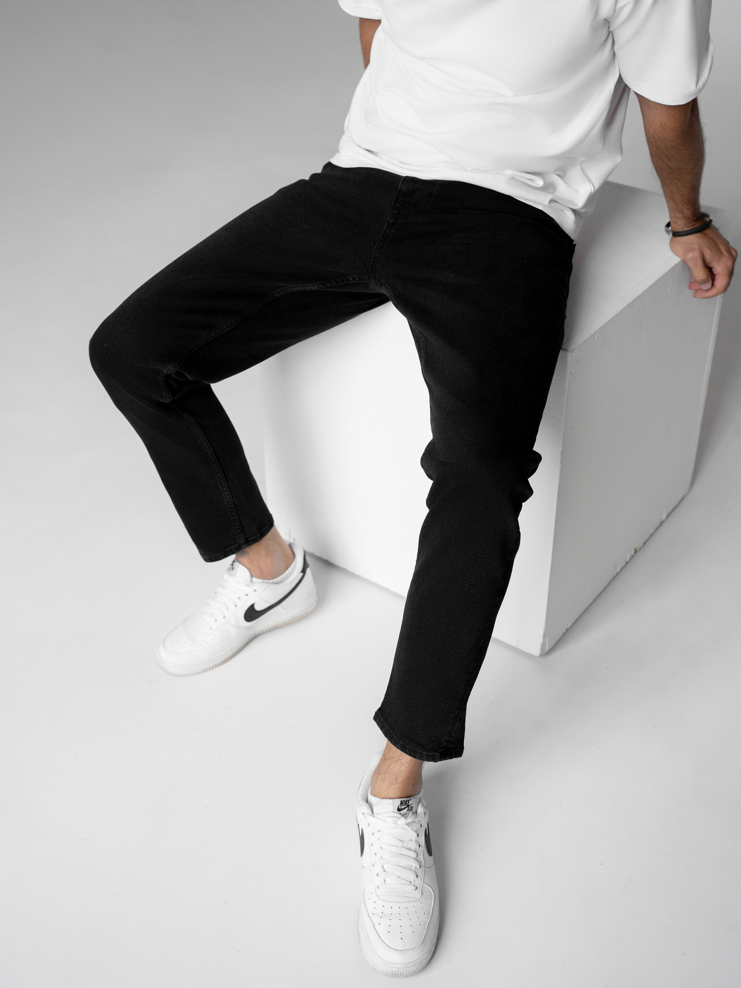 Ретушь одежды. Фотограф и видеограф Виктор Пати