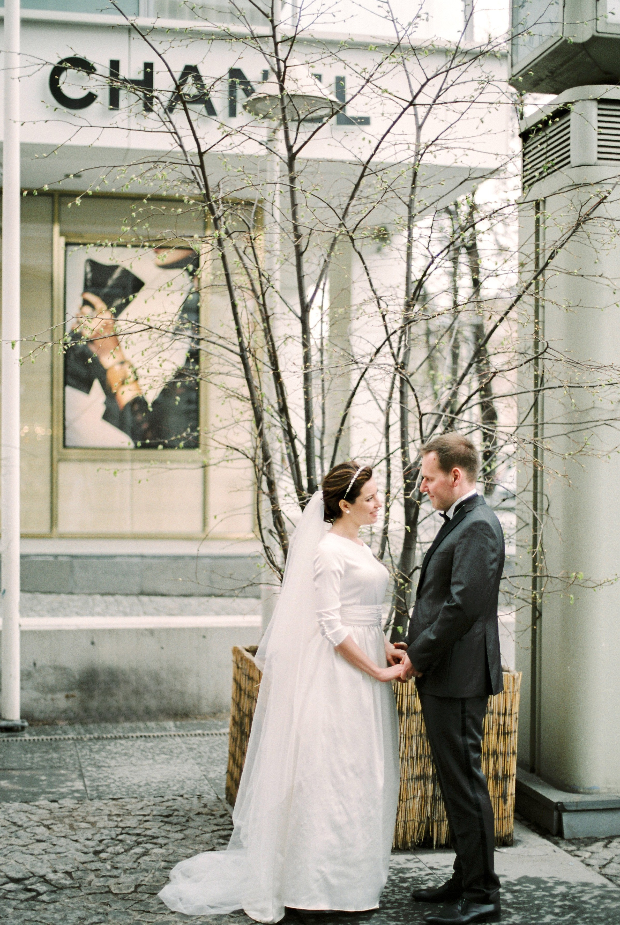 Свадебный фотограф на плёнку Москва, портретный, семейный фотограф на плёночную камеру в Москве
