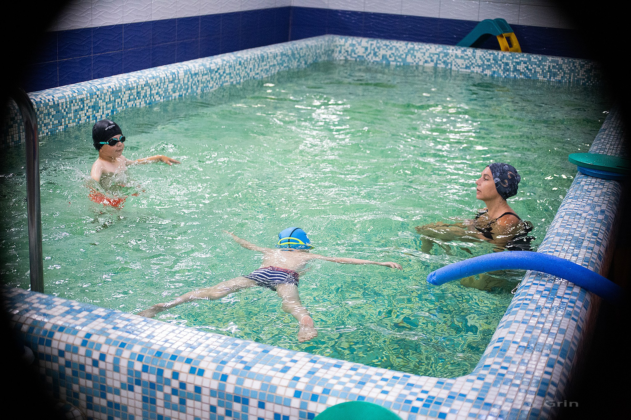 Плаванье. Детский бассейн. Детский и семейный фотограф, фотограф мероприятий Нижний Новгород