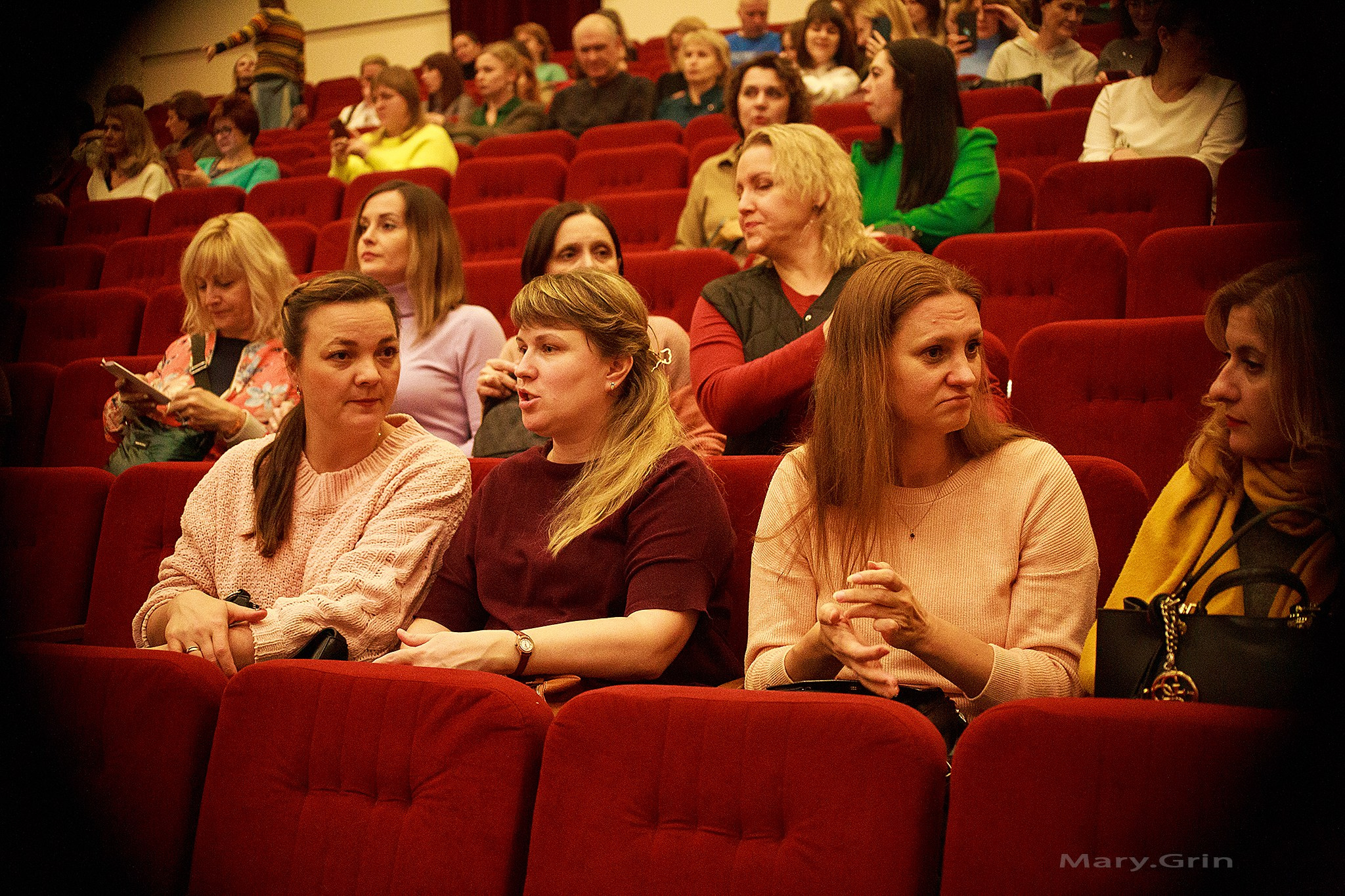 Ольга Савельева. Моноспектакль «Шпаргалка». Детский и семейный фотограф, фотограф мероприятий Нижний Новгород