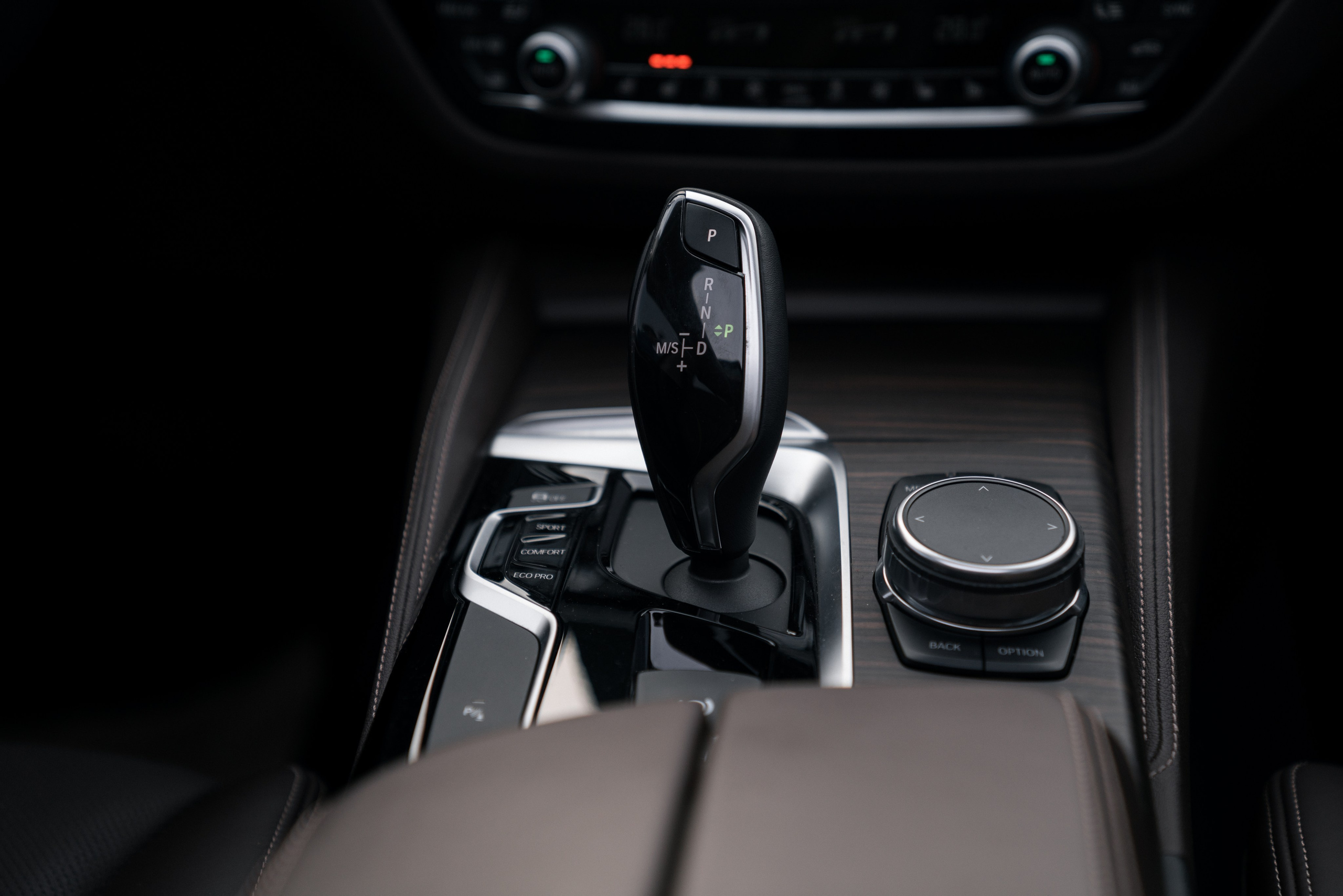 BMW 520d. Идеальные портреты для соцсетей — Фотограф Ленар