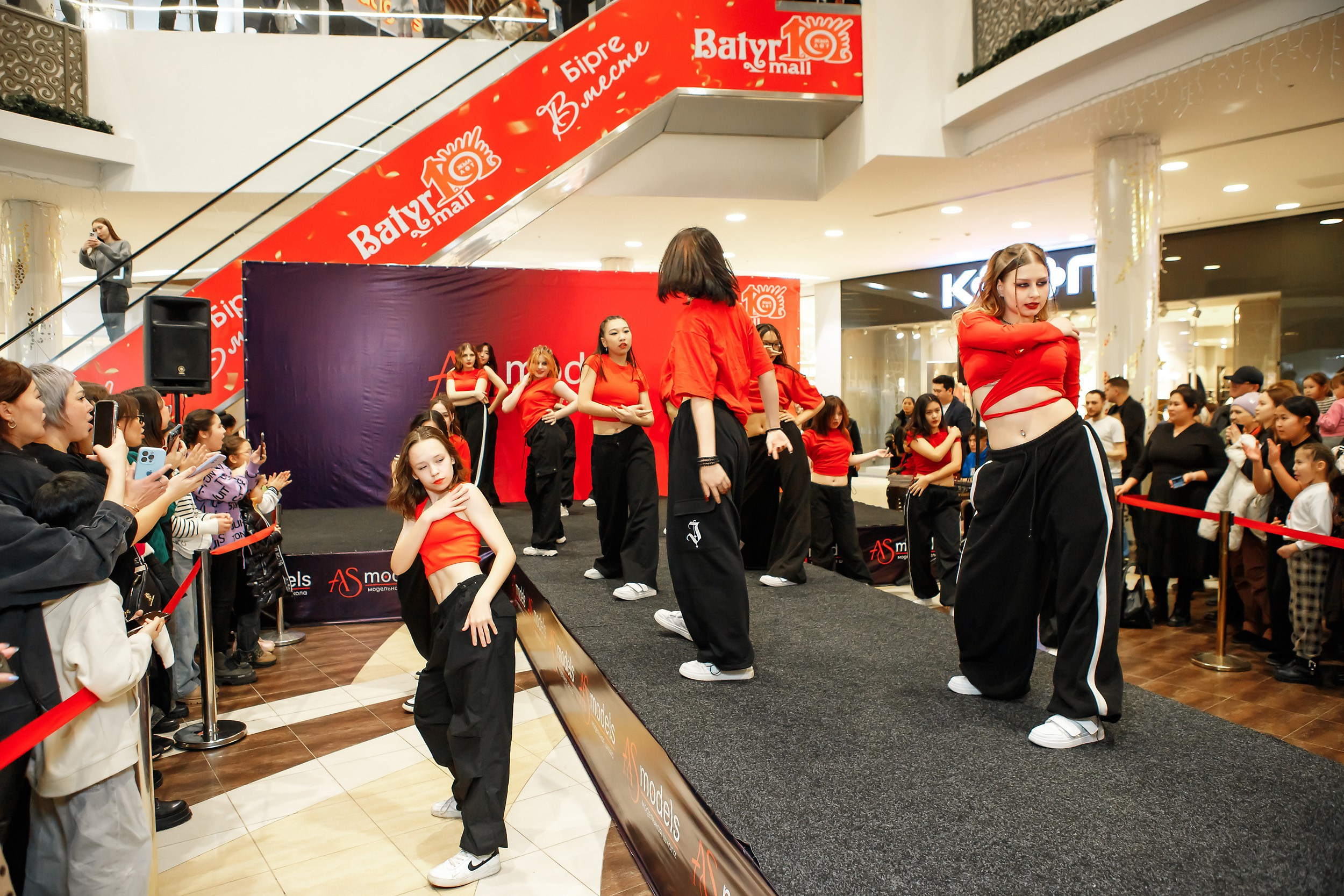 Fashion Show модельной школы AS Models. Кипятком Павлодар