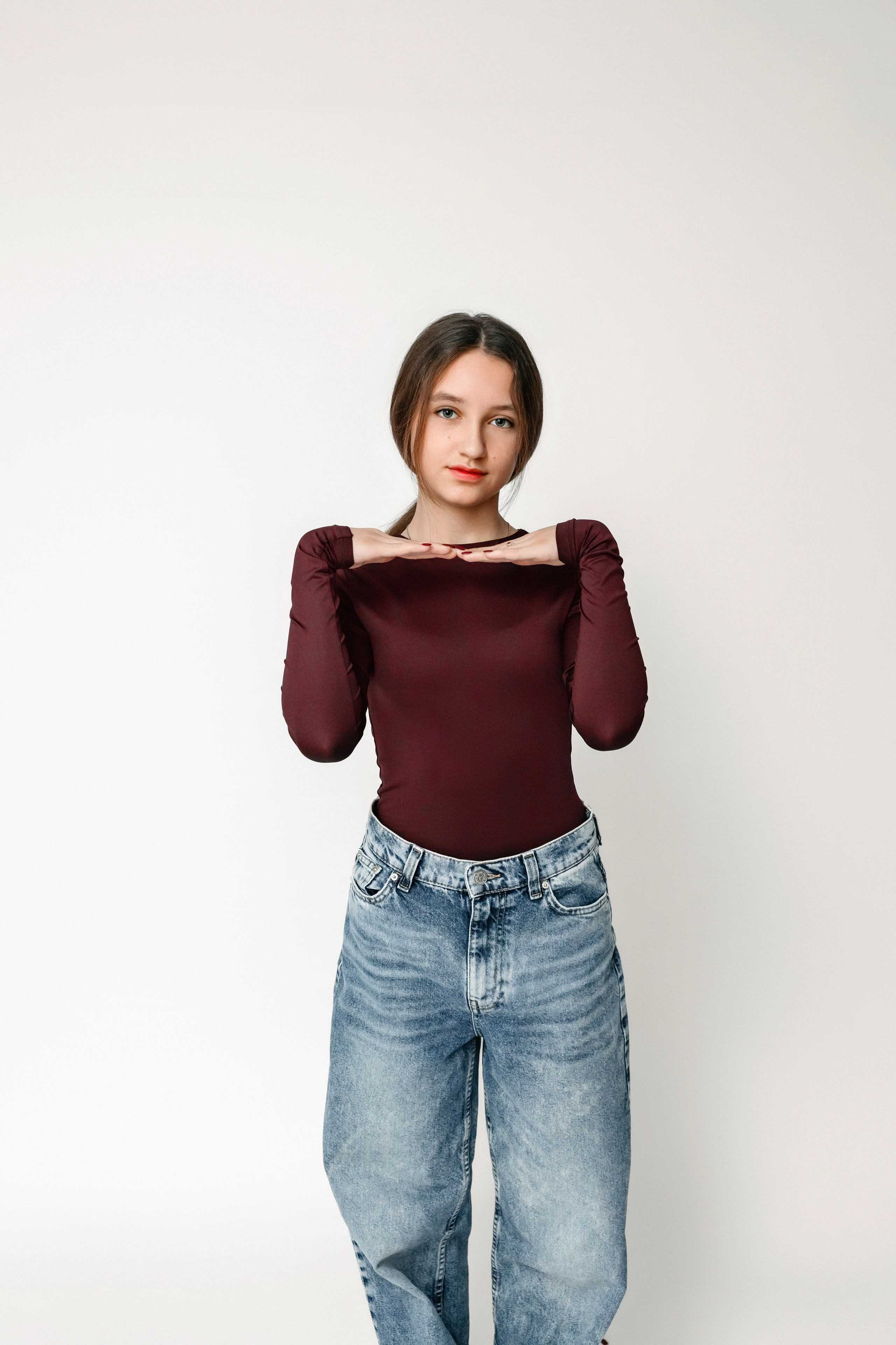 Ольга и Даша. Моя студия. Ноябрь 2024. Фотограф Пермь. Свадьбы. Семья и дети, школа, д. сад. Фотокниги