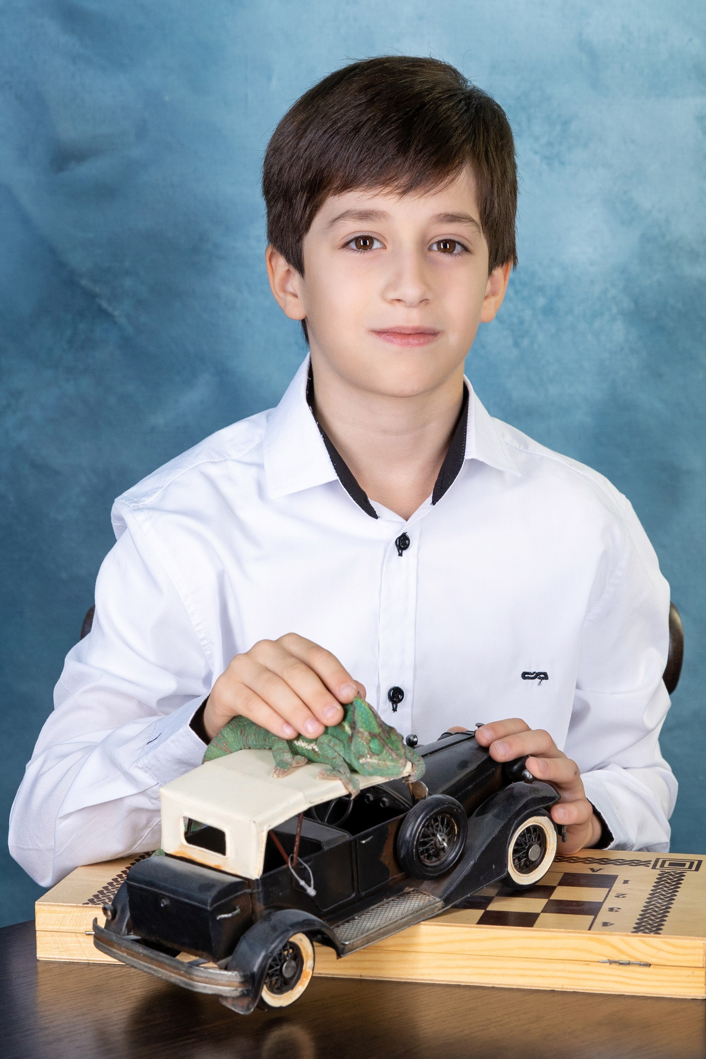 Выпускной альбом виньетка для школы 4 класс сада махачкала. Фотограф Билал