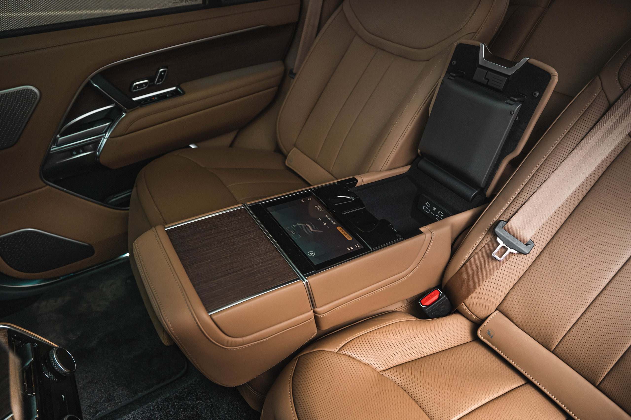 Rnge Rover Long V 2024. Автомобильный фотограф в Москве — Сидоров Дмитрий