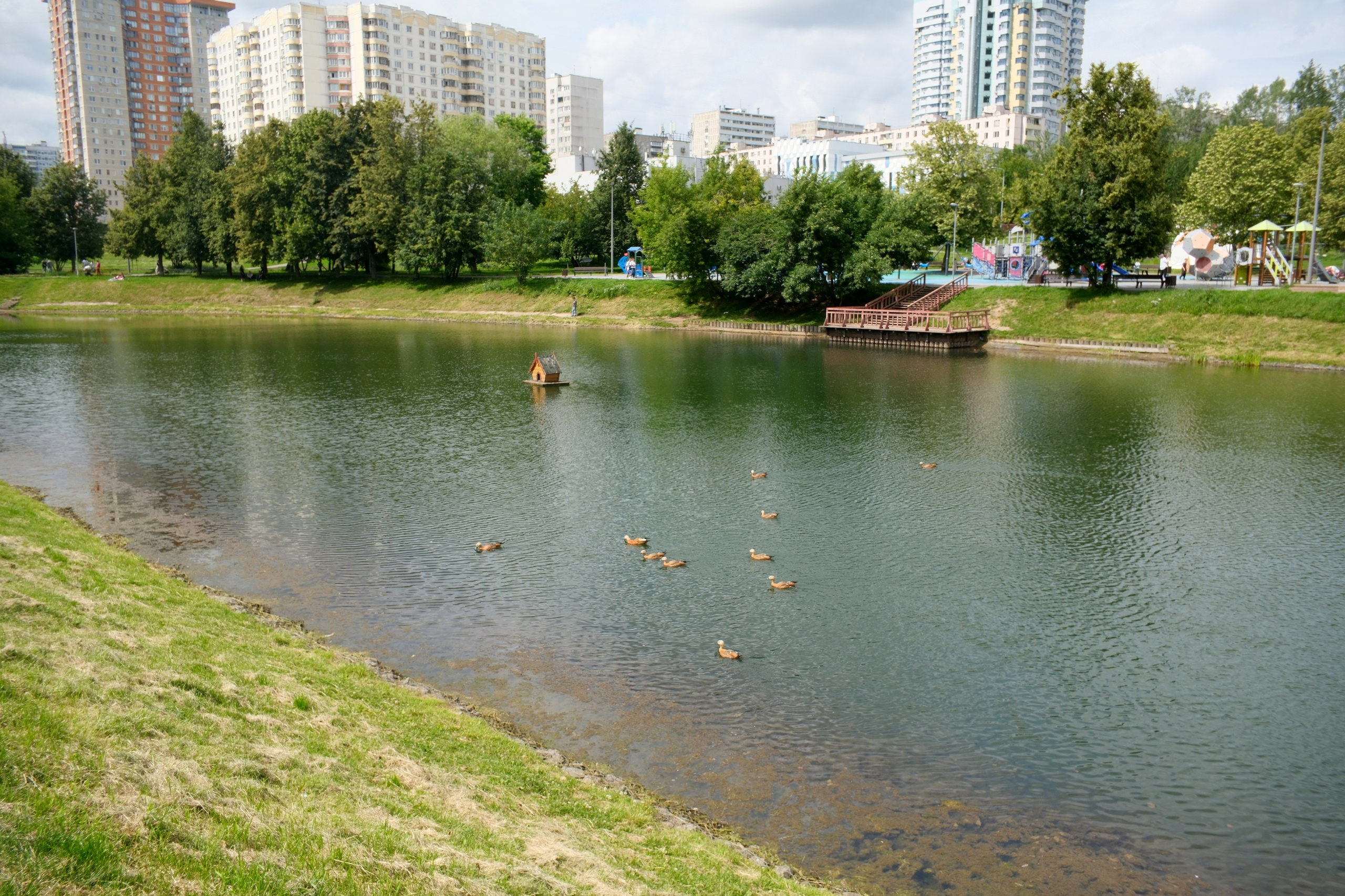 Прогулка на Каскадные пруды в Чертаново 06.07.2025. Улица, люди, жизнь…
