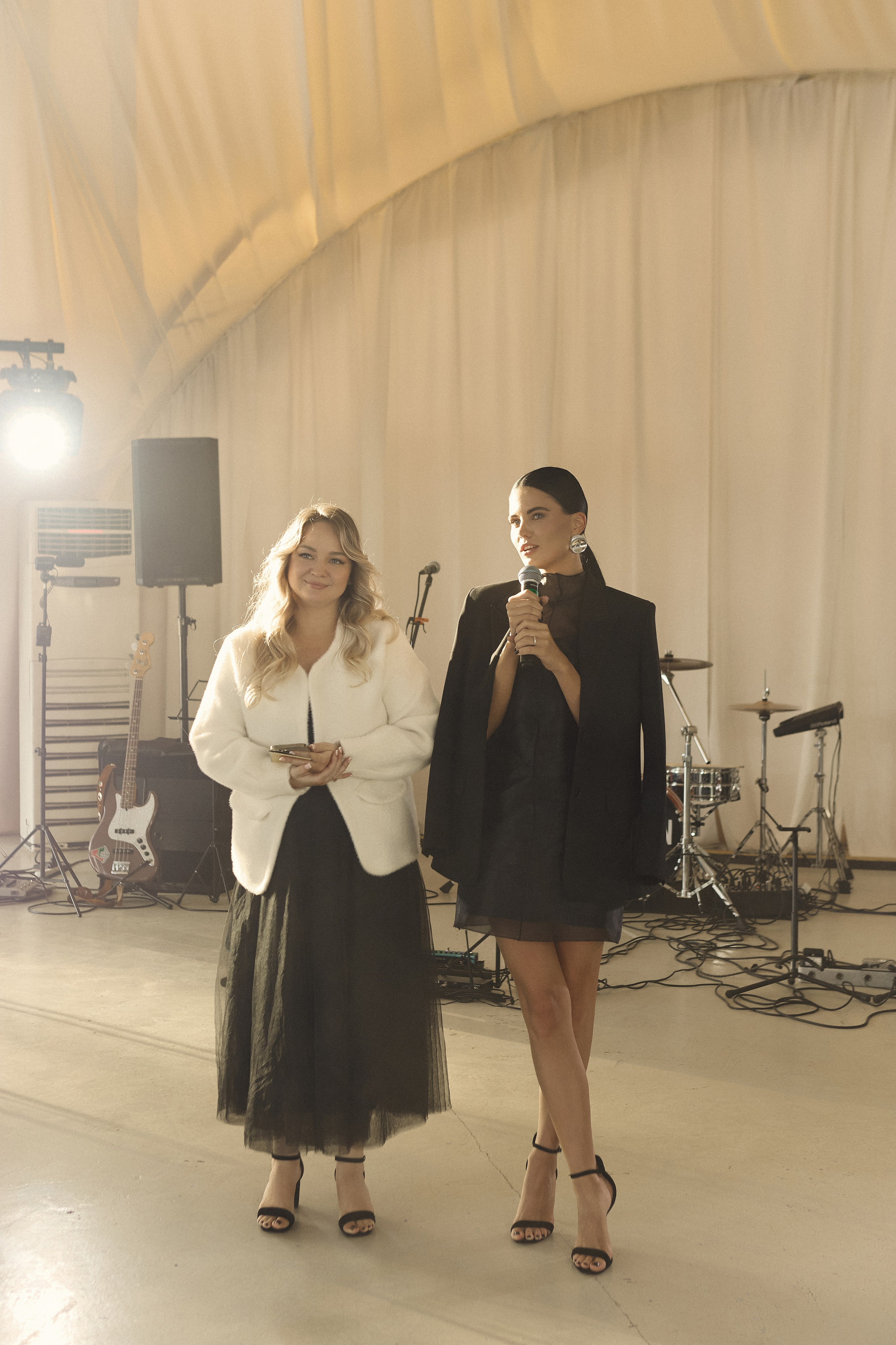 Сима и Настя 25.08.25. Фотограф Екатерина Чупина