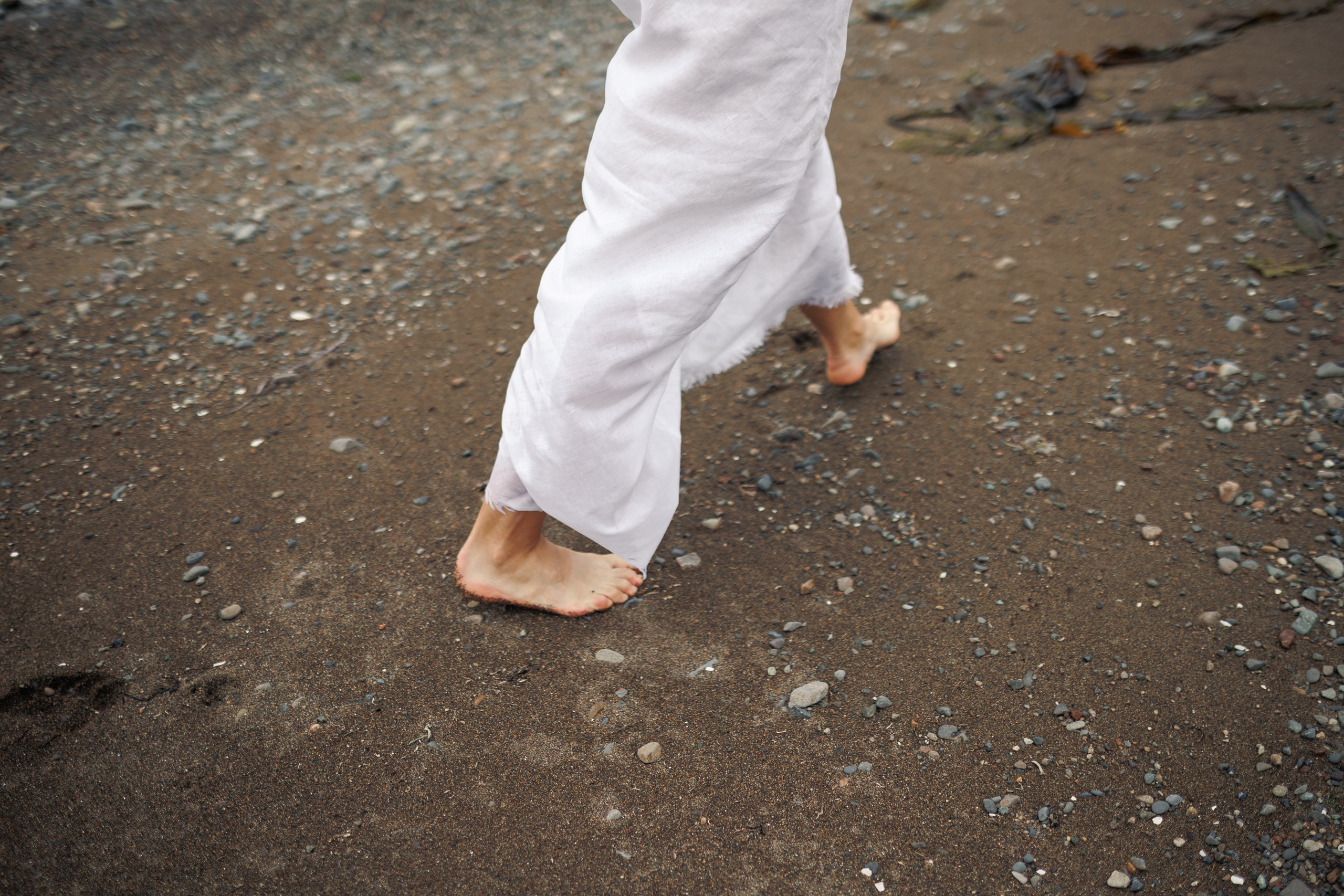 Женская фотосессия на берегу Охотского моря. Сахалин. Фотограф Валерия Горбунова Подольск Бутово Видное Щербинка