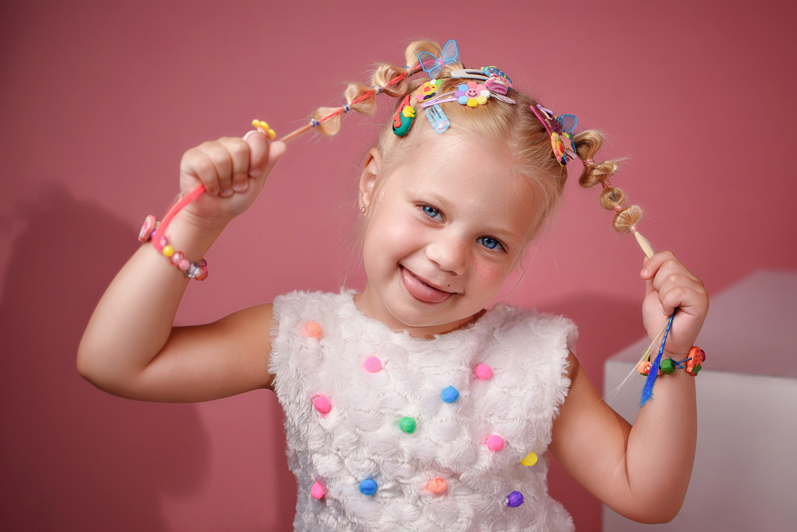 Веселая детская фотосессия. Детский студийный фотограф Сочи