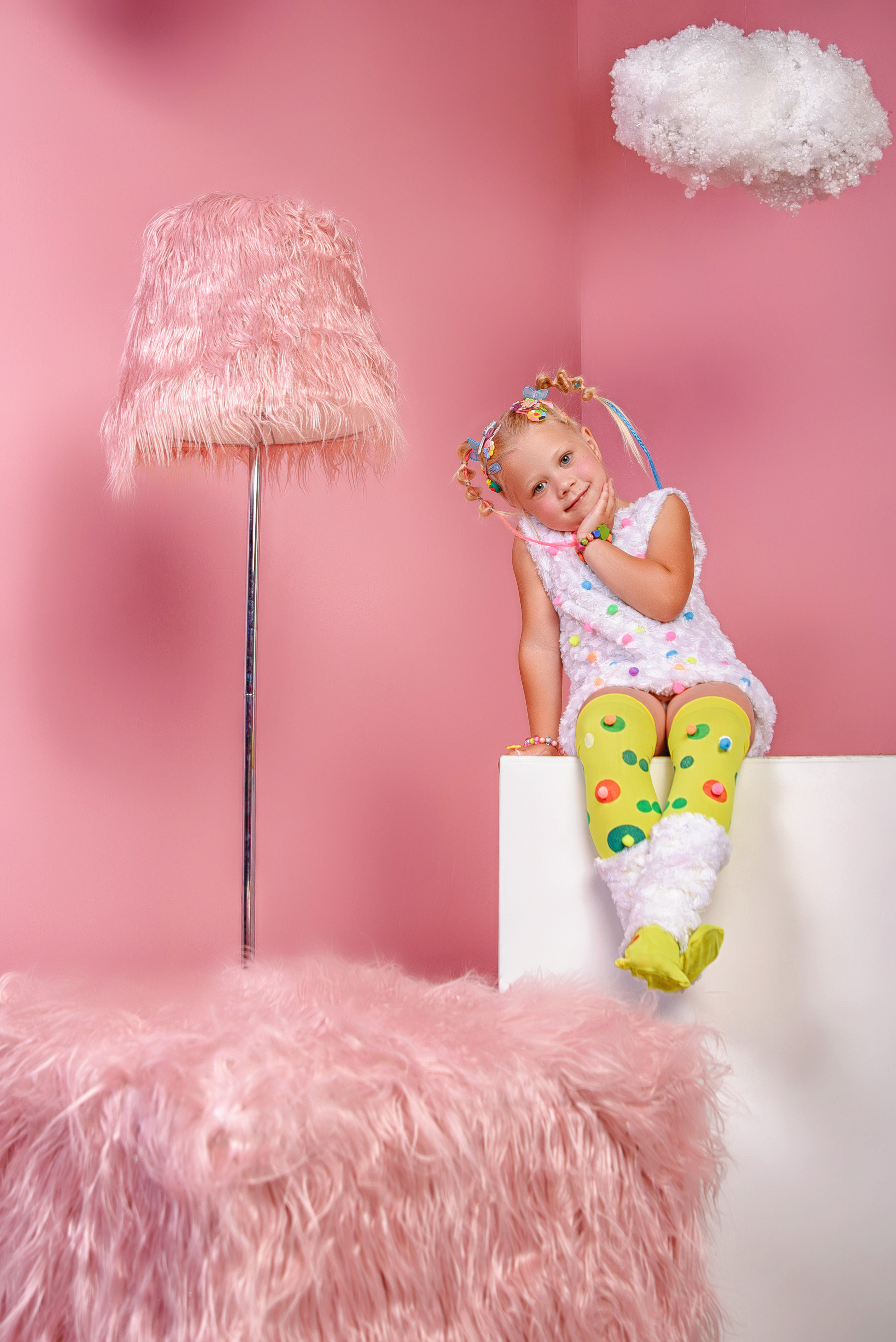 Веселая детская фотосессия. Детский студийный фотограф Сочи