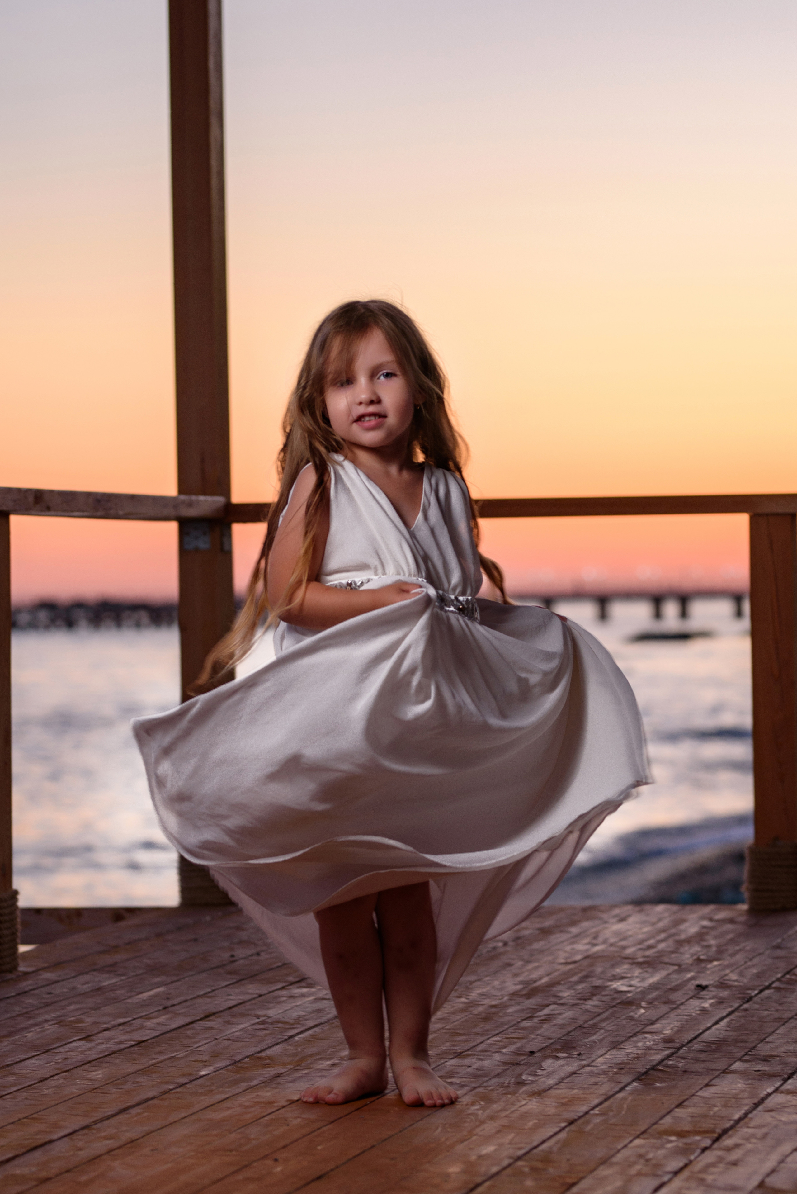 Закатная фотосессия. Детский студийный фотограф Сочи