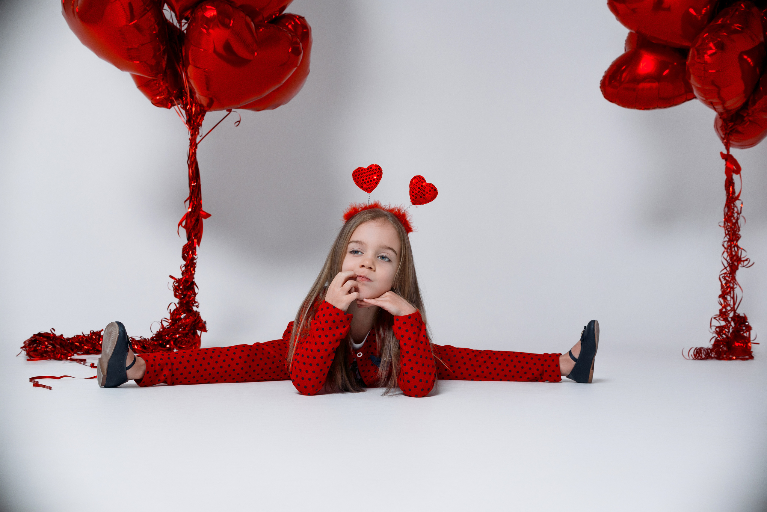 Фотосессия на 14 февраля. Детский студийный фотограф Сочи
