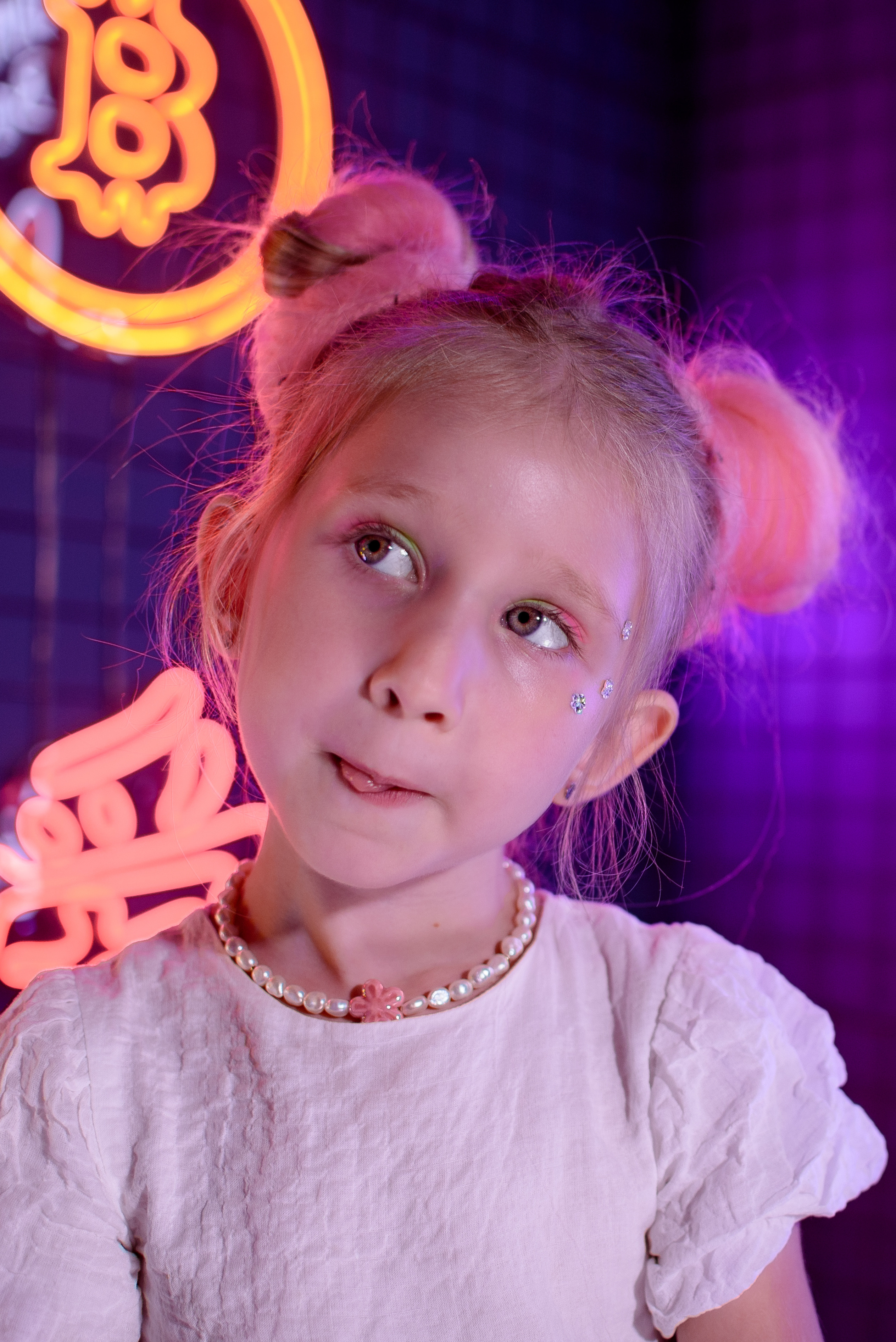 Яркая детская фотосессия. Детский студийный фотограф Сочи