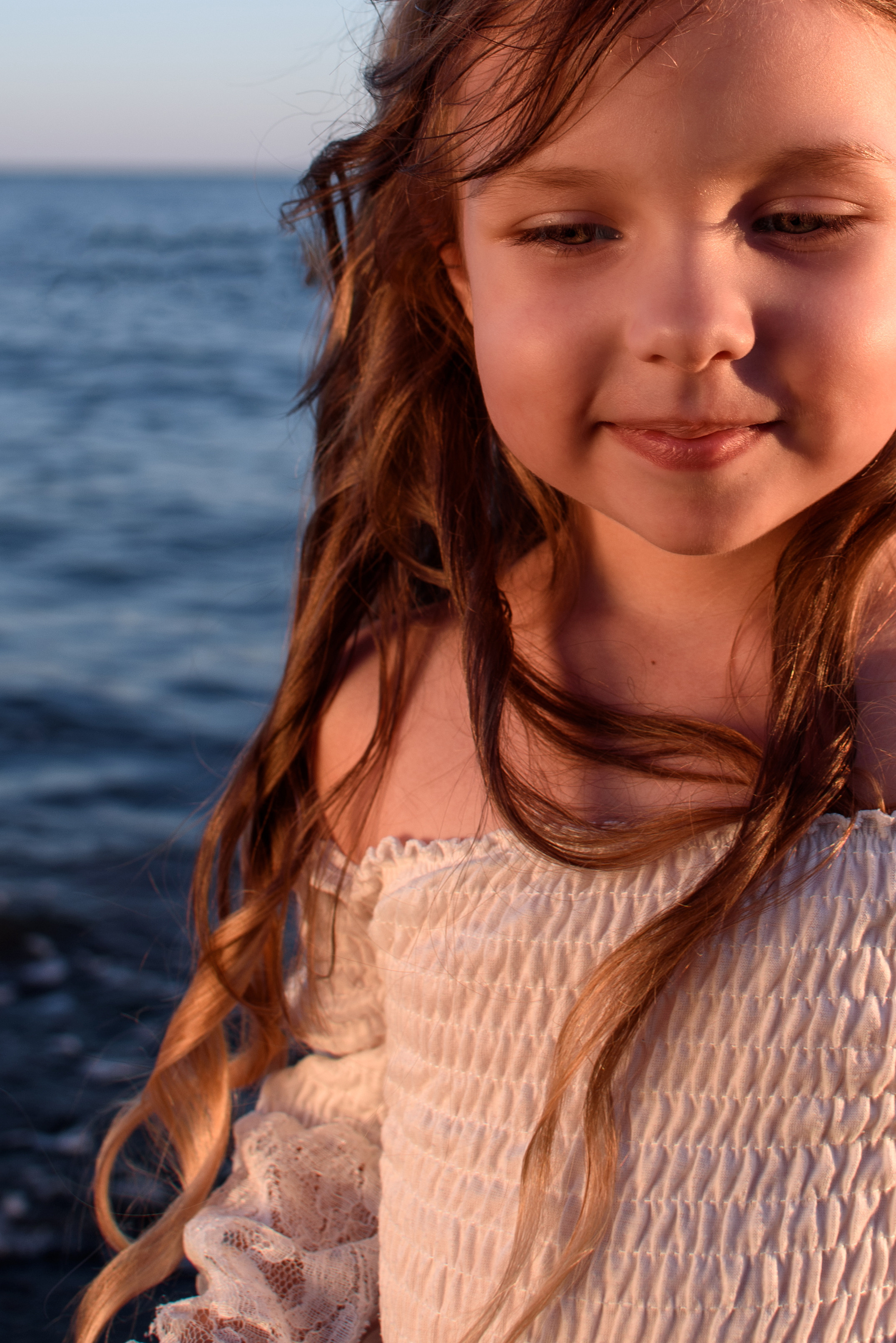 Закатная фотосессия. Детский студийный фотограф Сочи