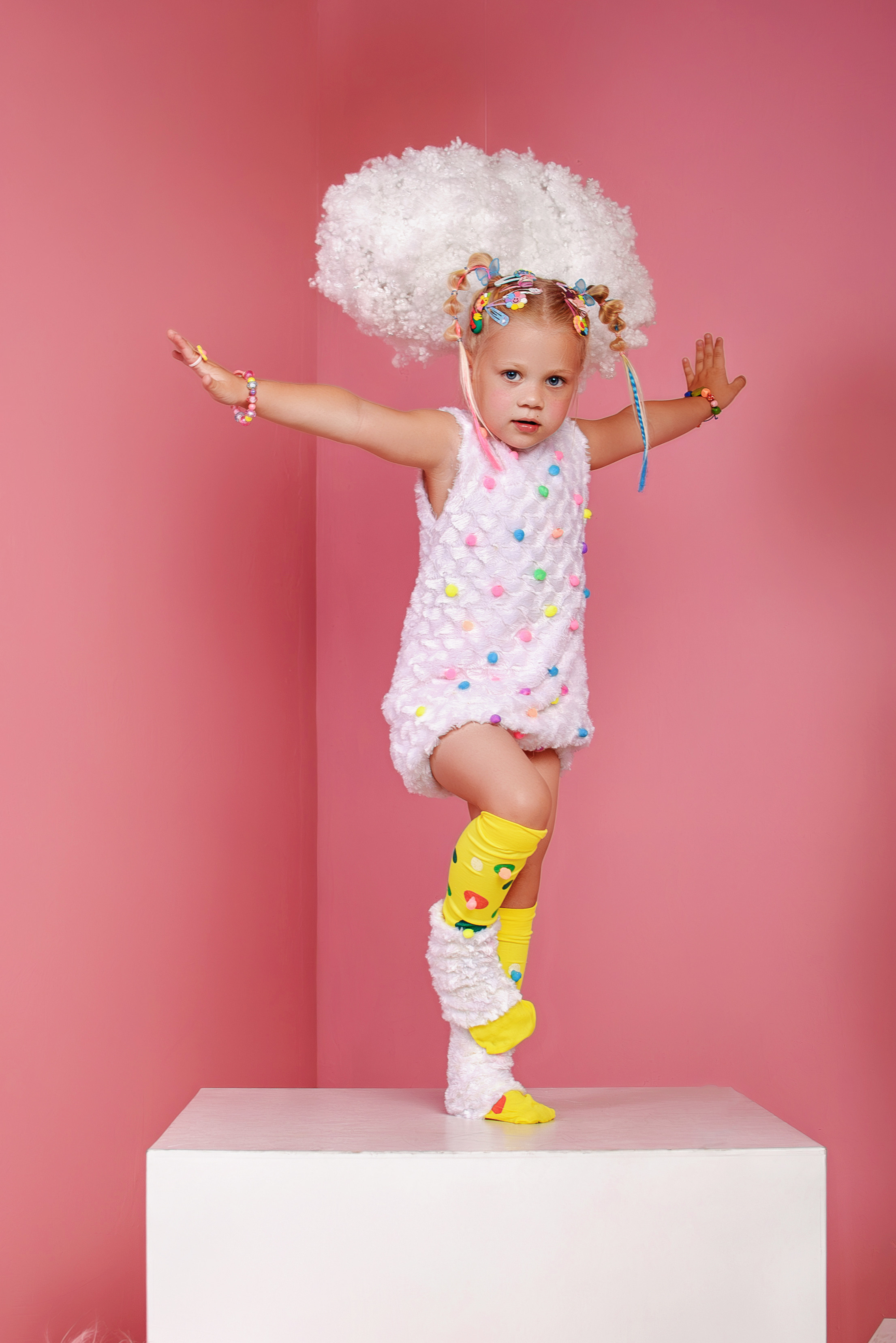 Веселая детская фотосессия. Детский студийный фотограф Сочи