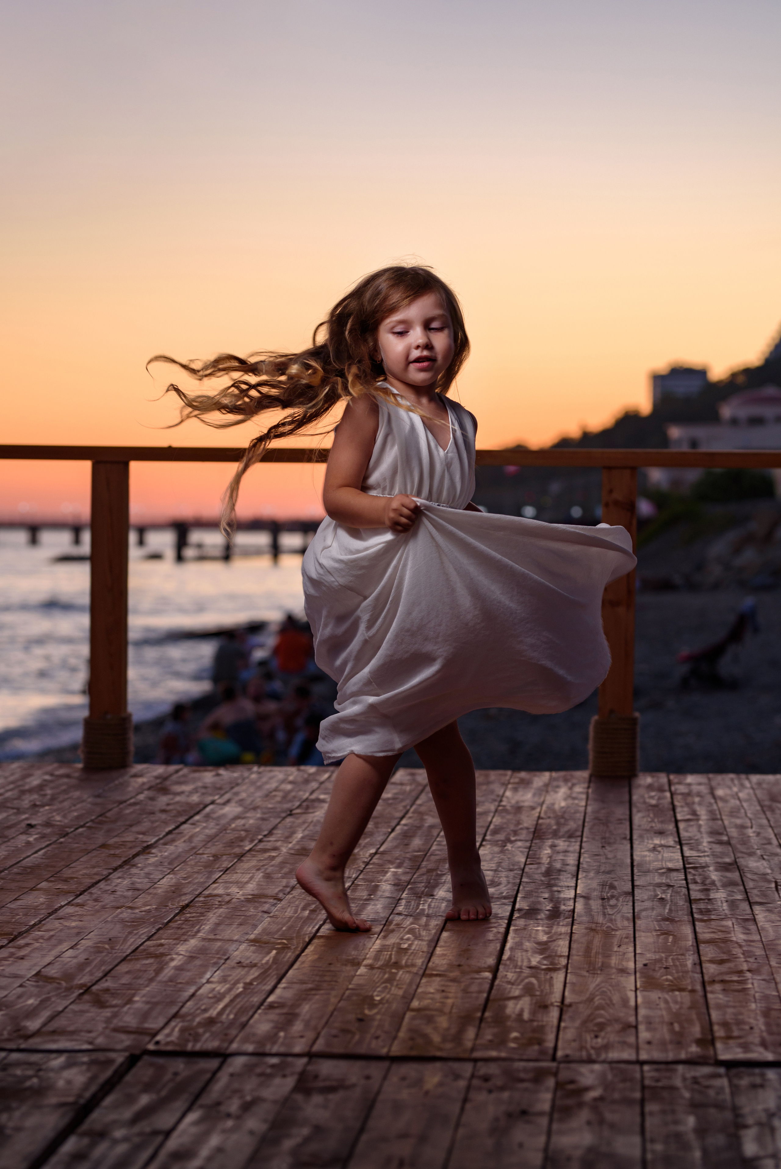 Закатная фотосессия. Детский студийный фотограф Сочи