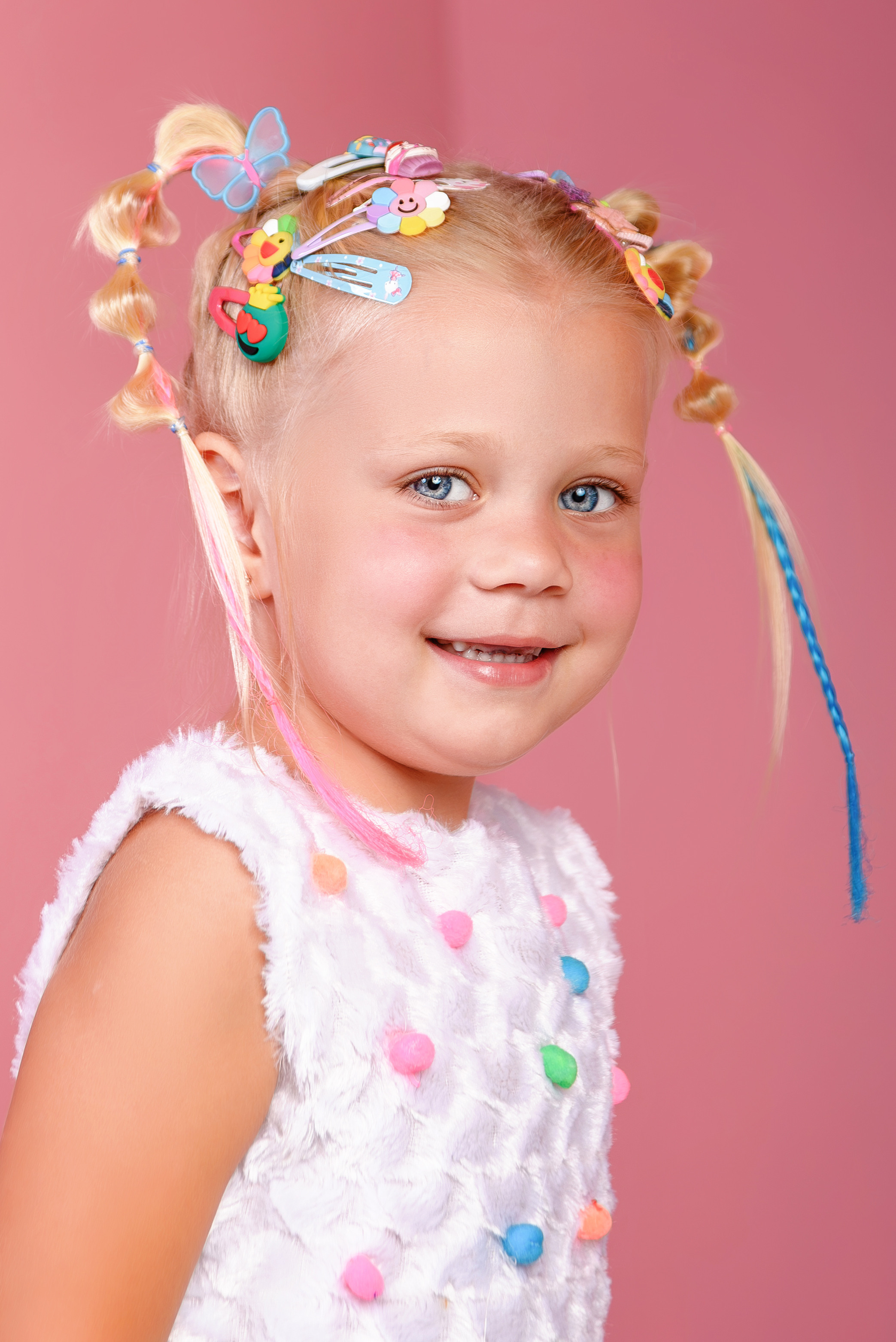 Веселая детская фотосессия. Детский студийный фотограф Сочи