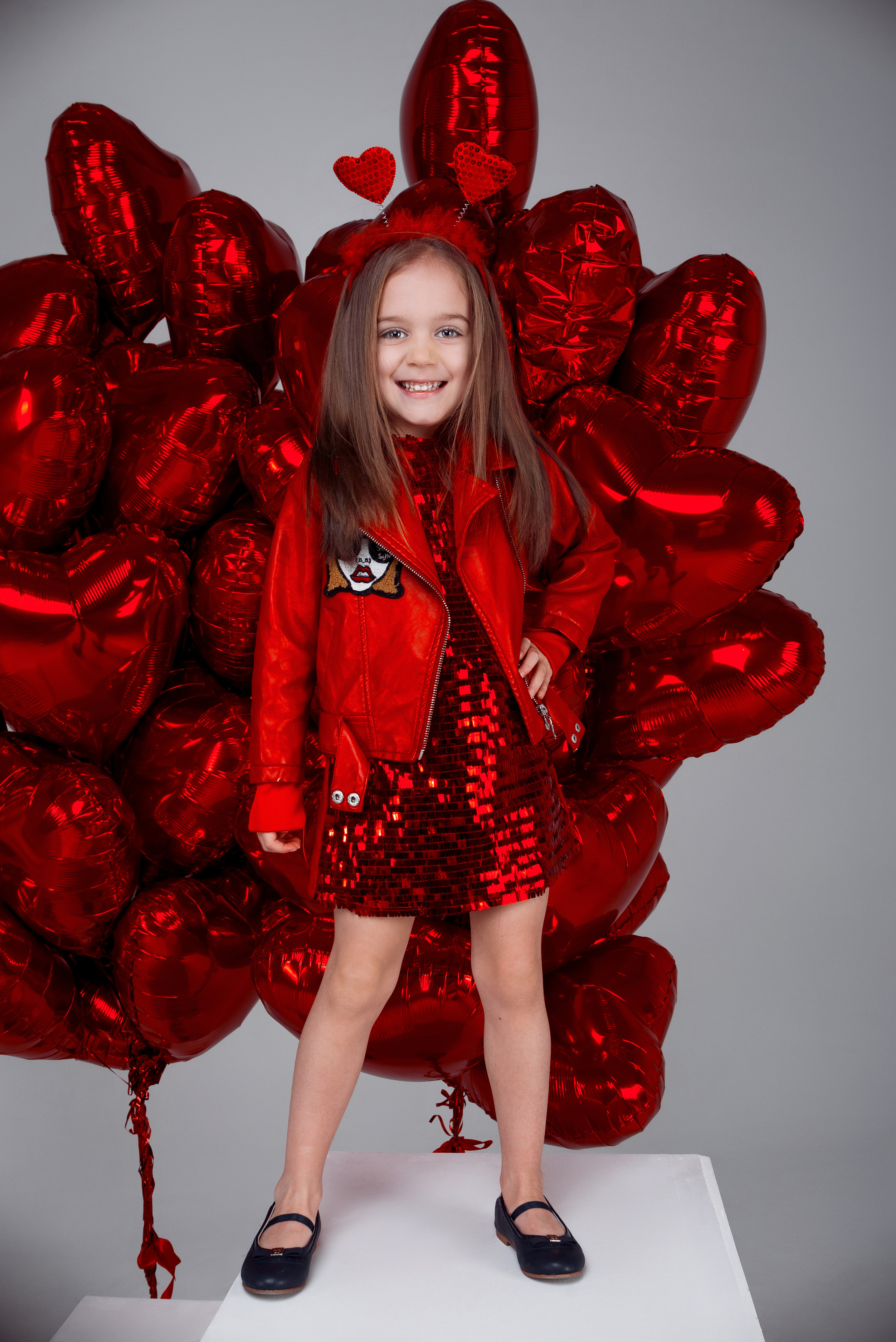 Фотосессия на 14 февраля. Детский студийный фотограф Сочи