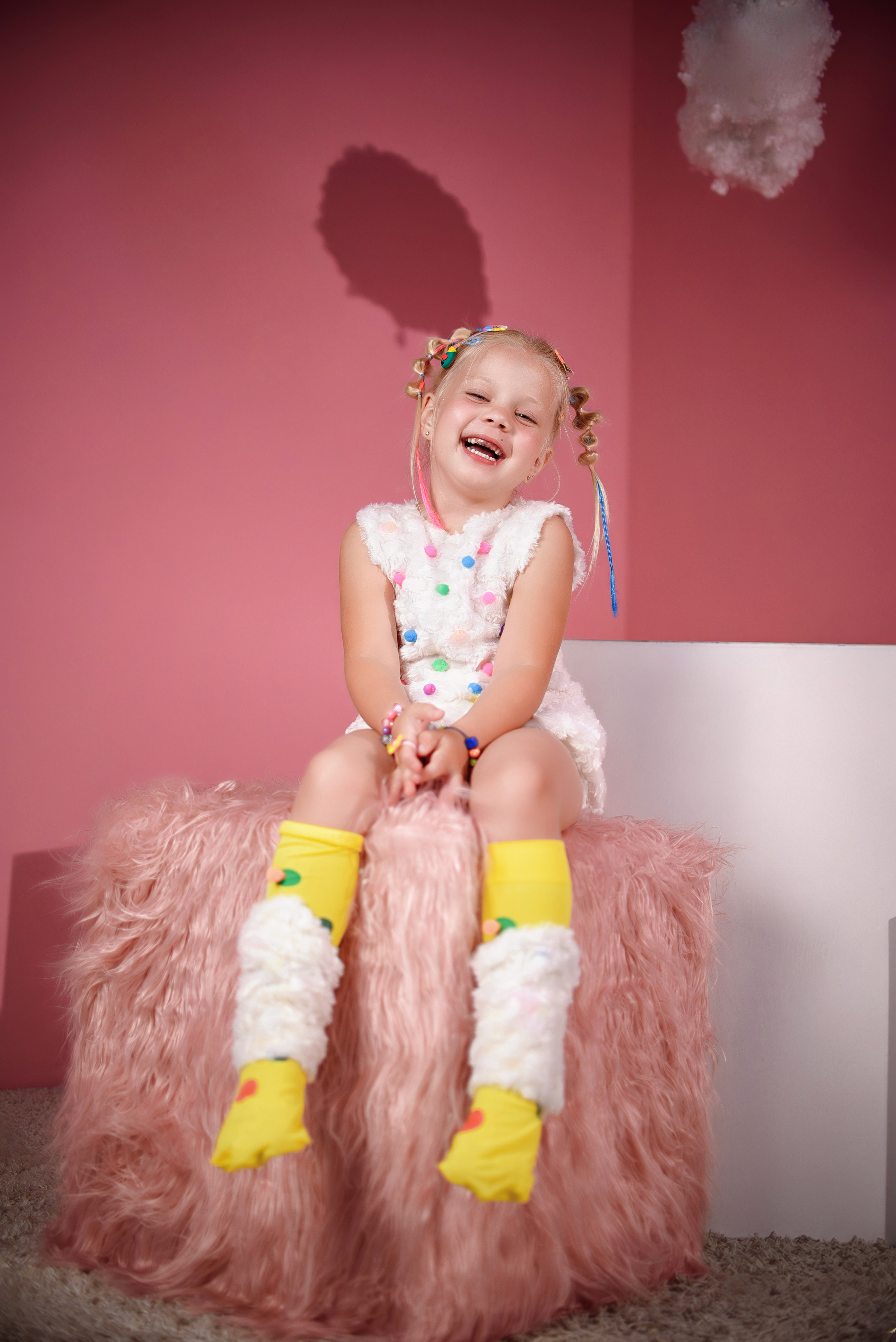 Веселая детская фотосессия. Детский студийный фотограф Сочи