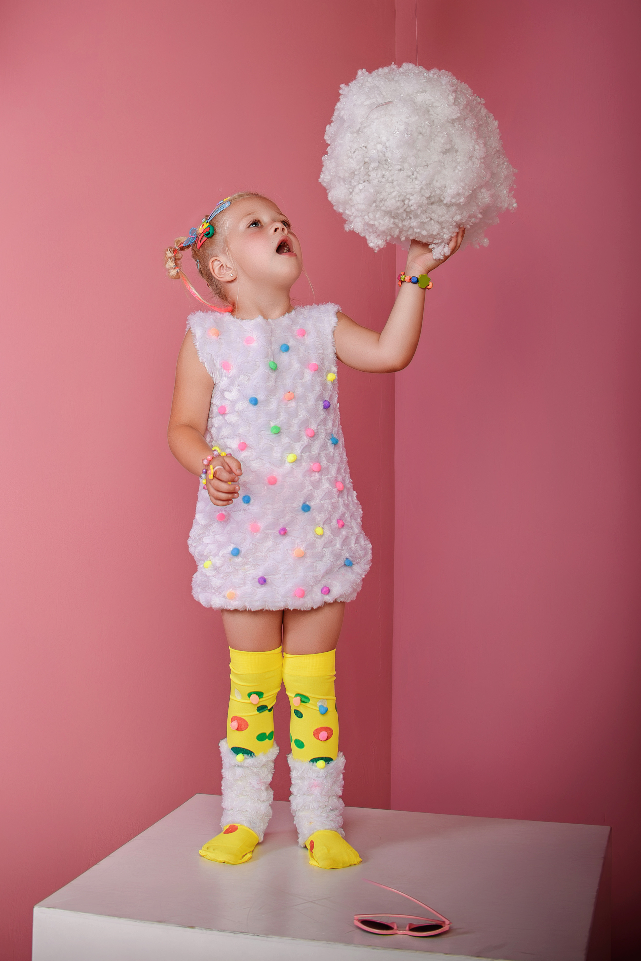 Веселая детская фотосессия. Детский студийный фотограф Сочи