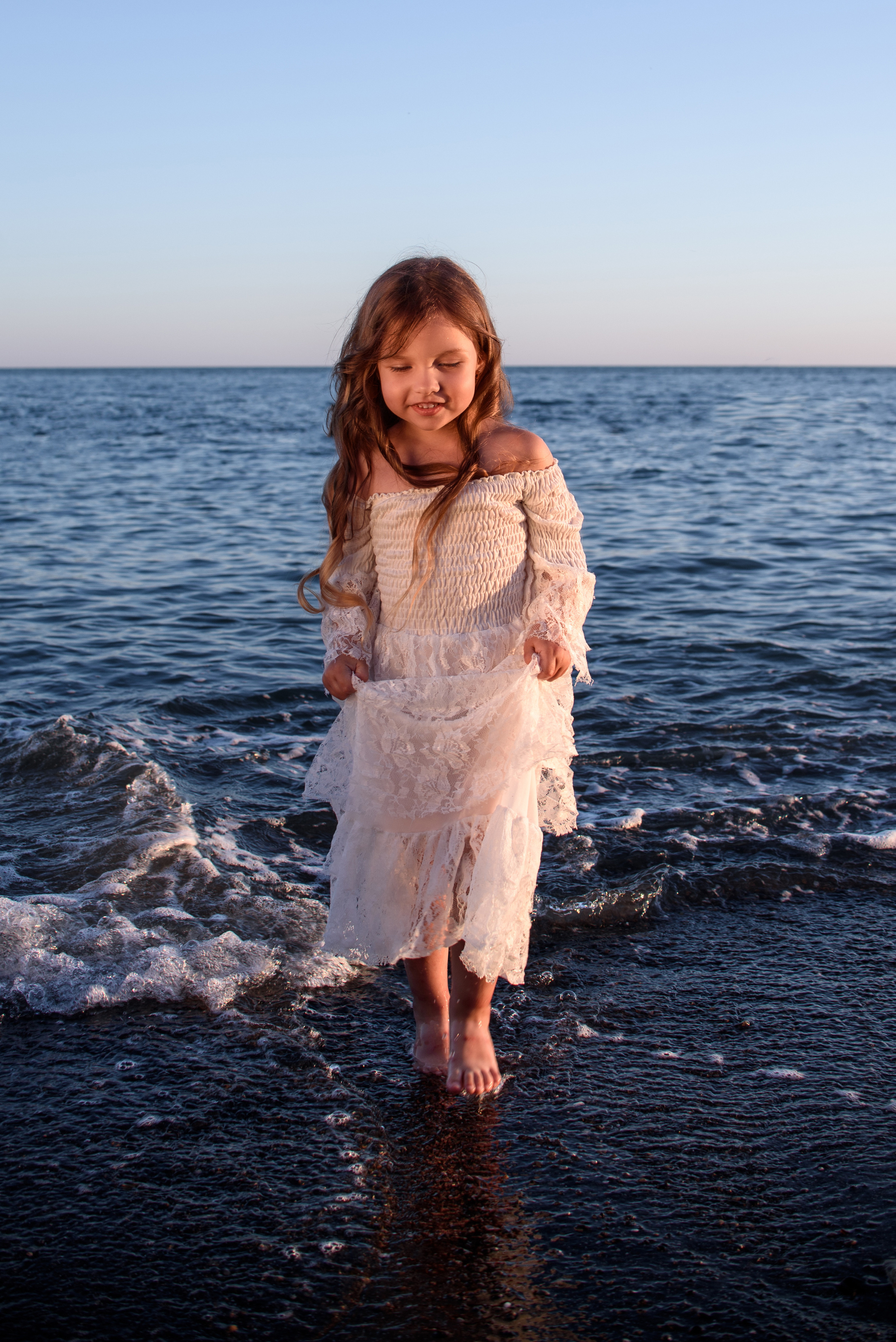 Закатная фотосессия. Детский студийный фотограф Сочи