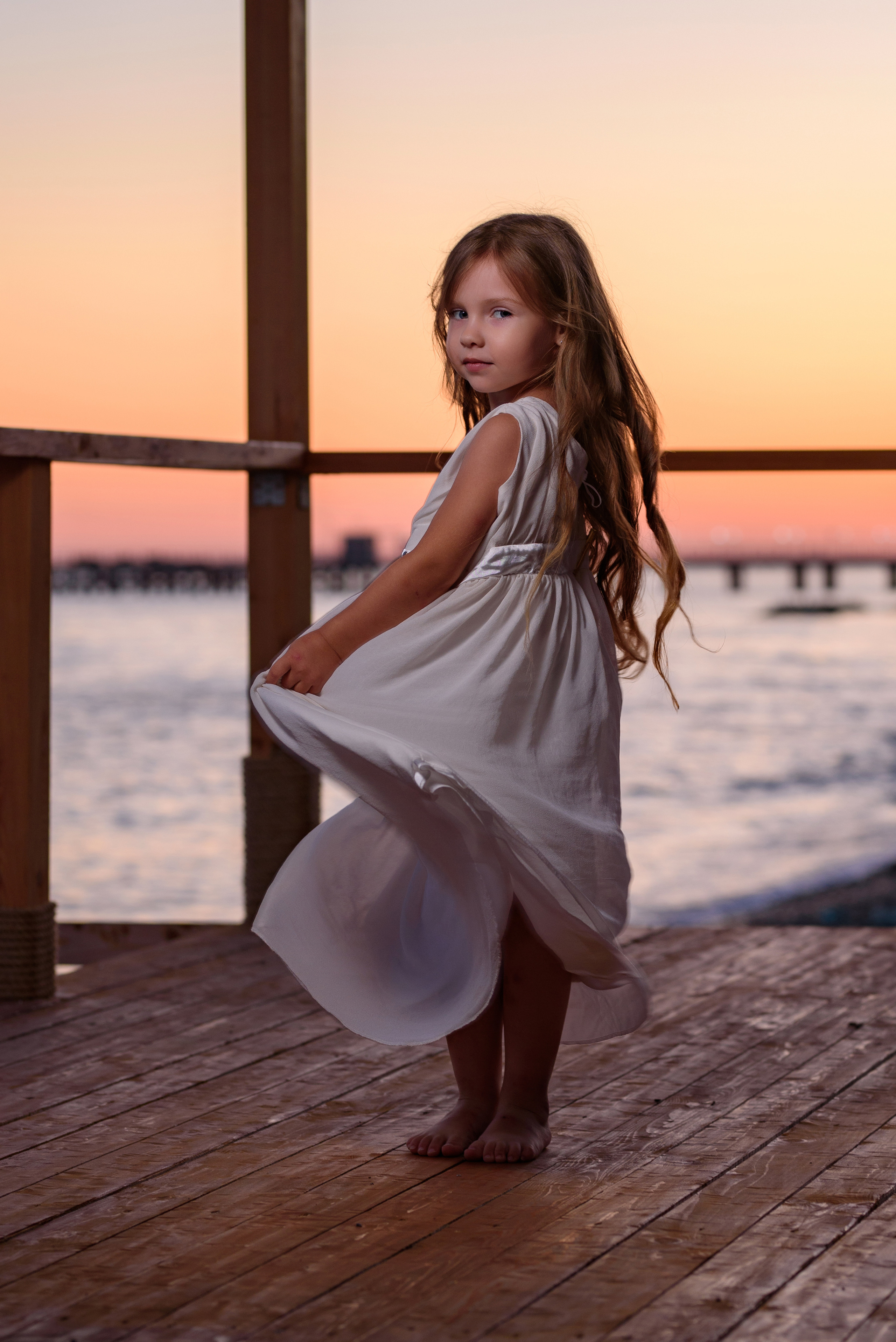 Закатная фотосессия. Детский студийный фотограф Сочи