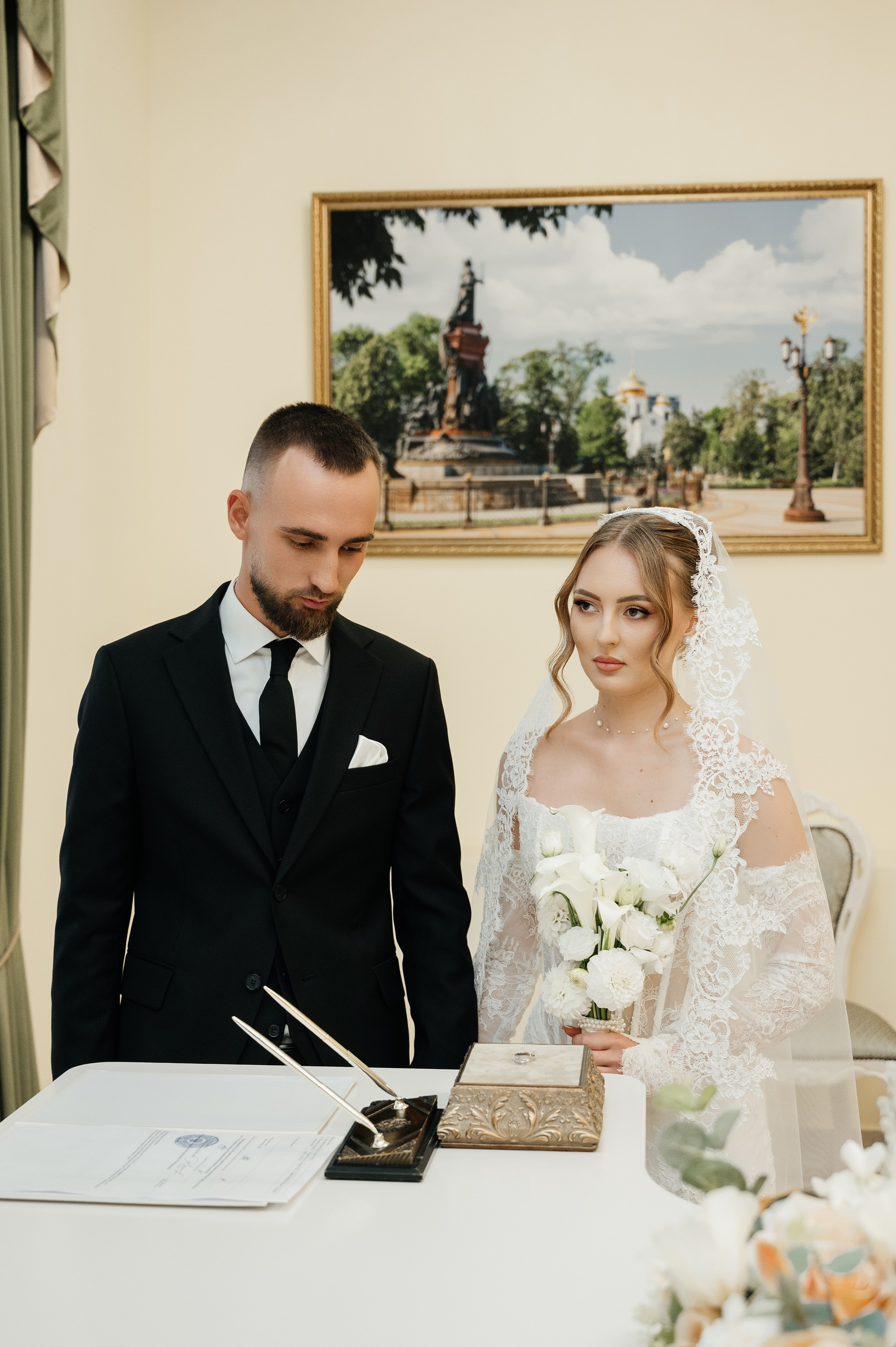 Виктор и Валерия (загс). Свадебный и семейный фотограф в Краснодаре Алина Мельник