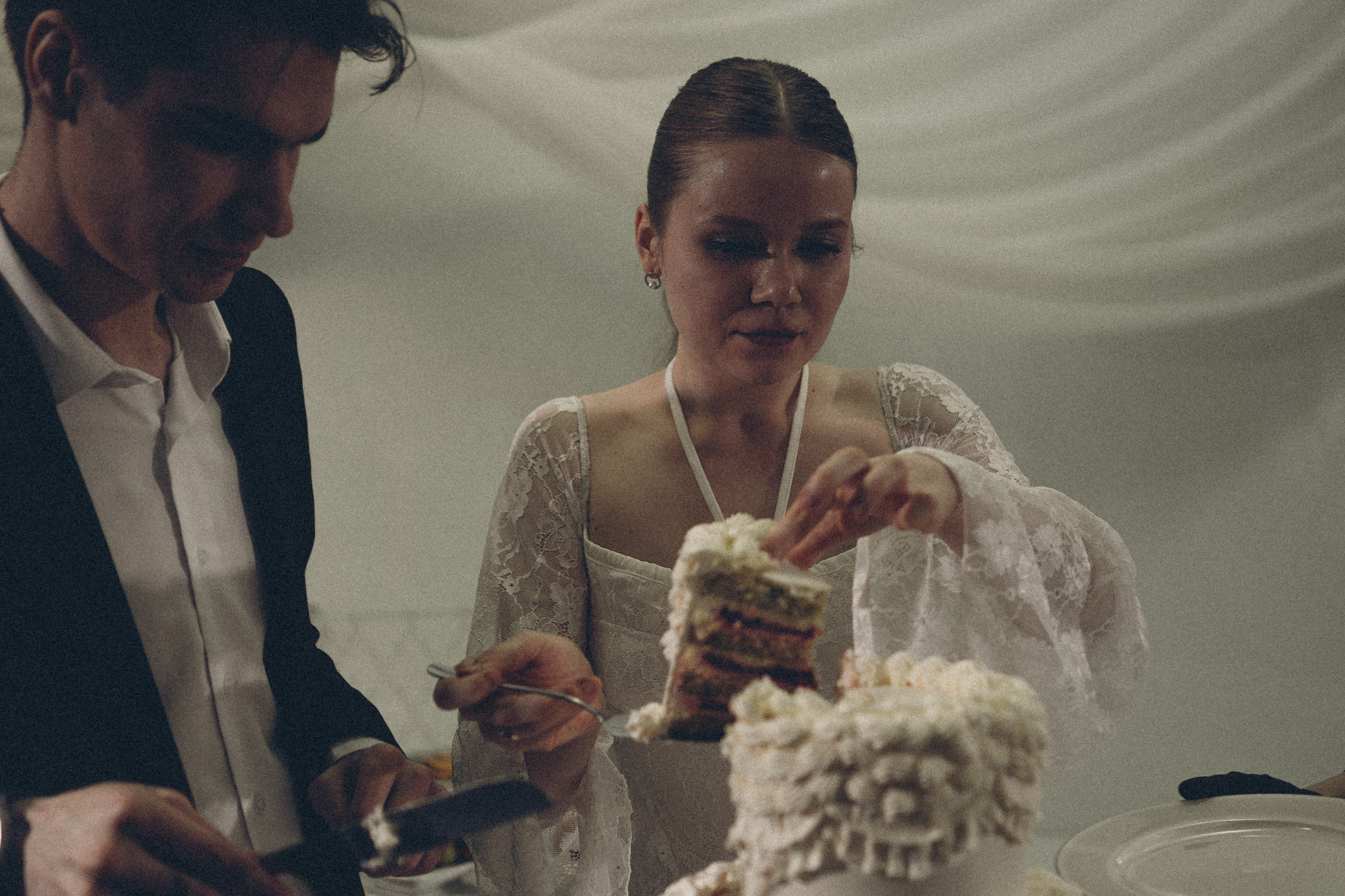 СВАДЕБНАЯ СЬЕМКА В ОТЕЛЕ В СИБИРИ. Профессиональный фотограф, Санкт-Петербург — Виктория Богомолова