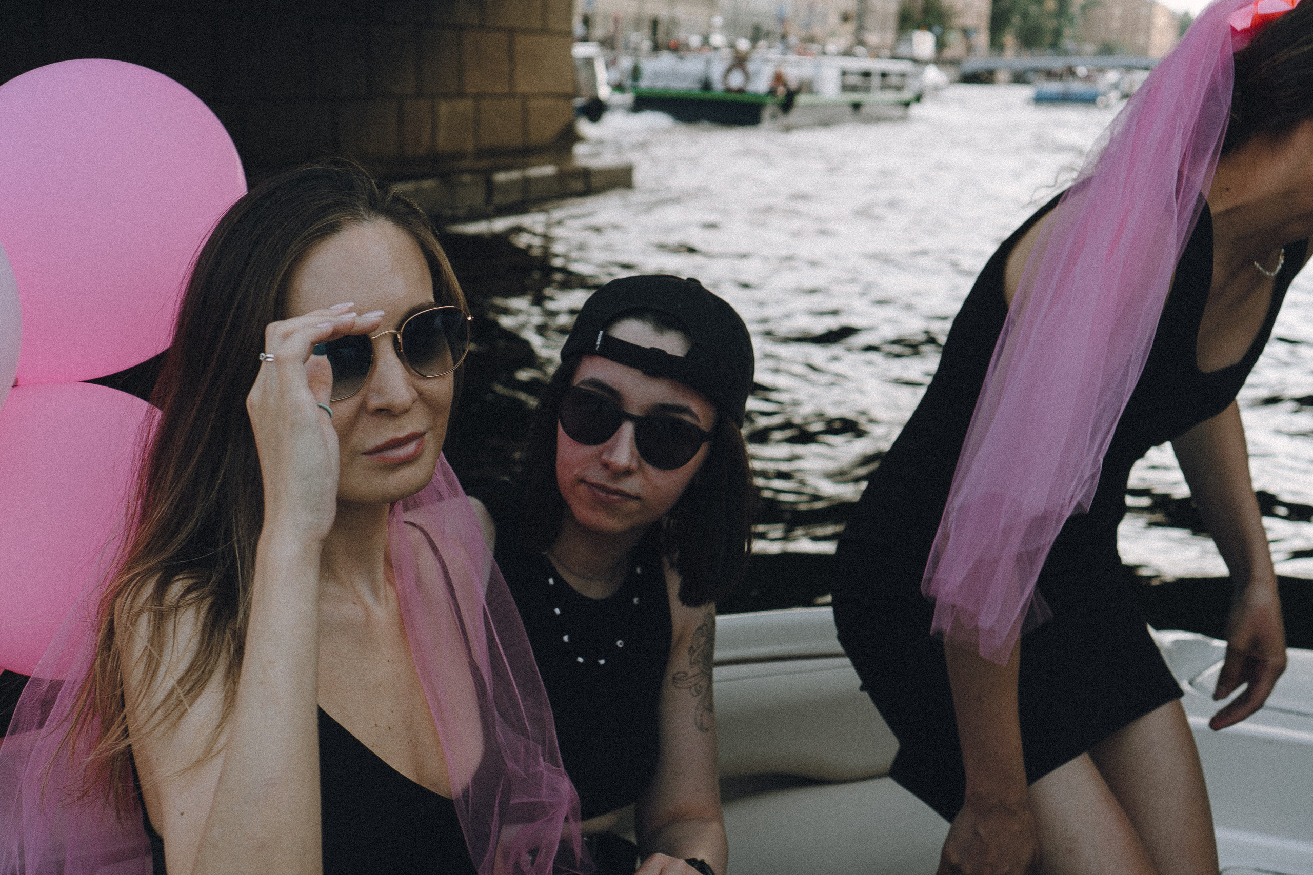 ДЕВИЧНИК НА КАТЕРЕ. Профессиональный фотограф, Санкт-Петербург — Виктория Богомолова