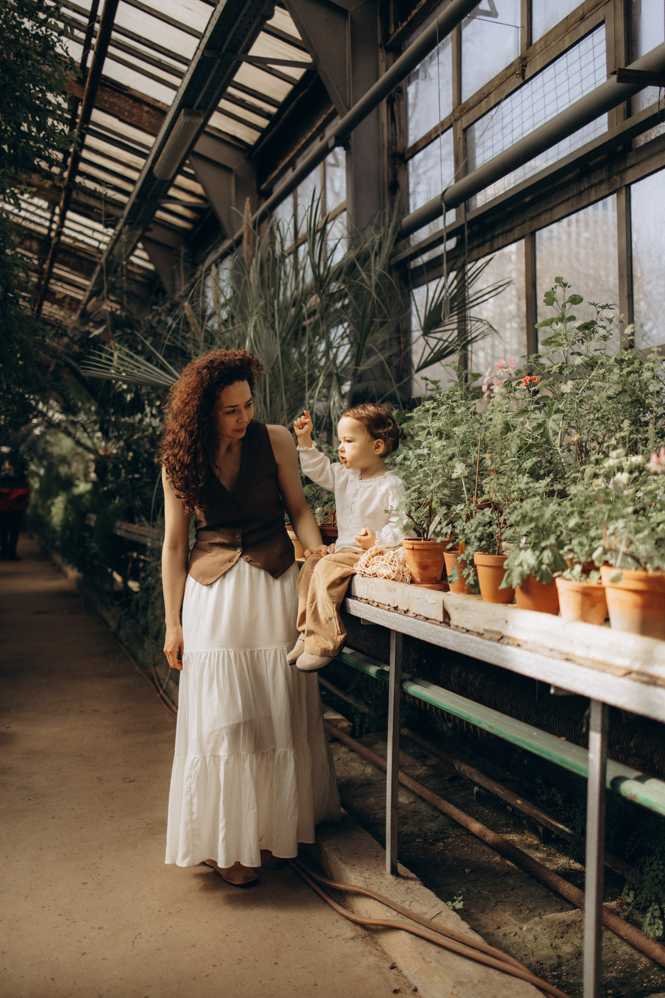 Прогулка по оранжерее. Семейный фотограф в Москве Ксения Аганина