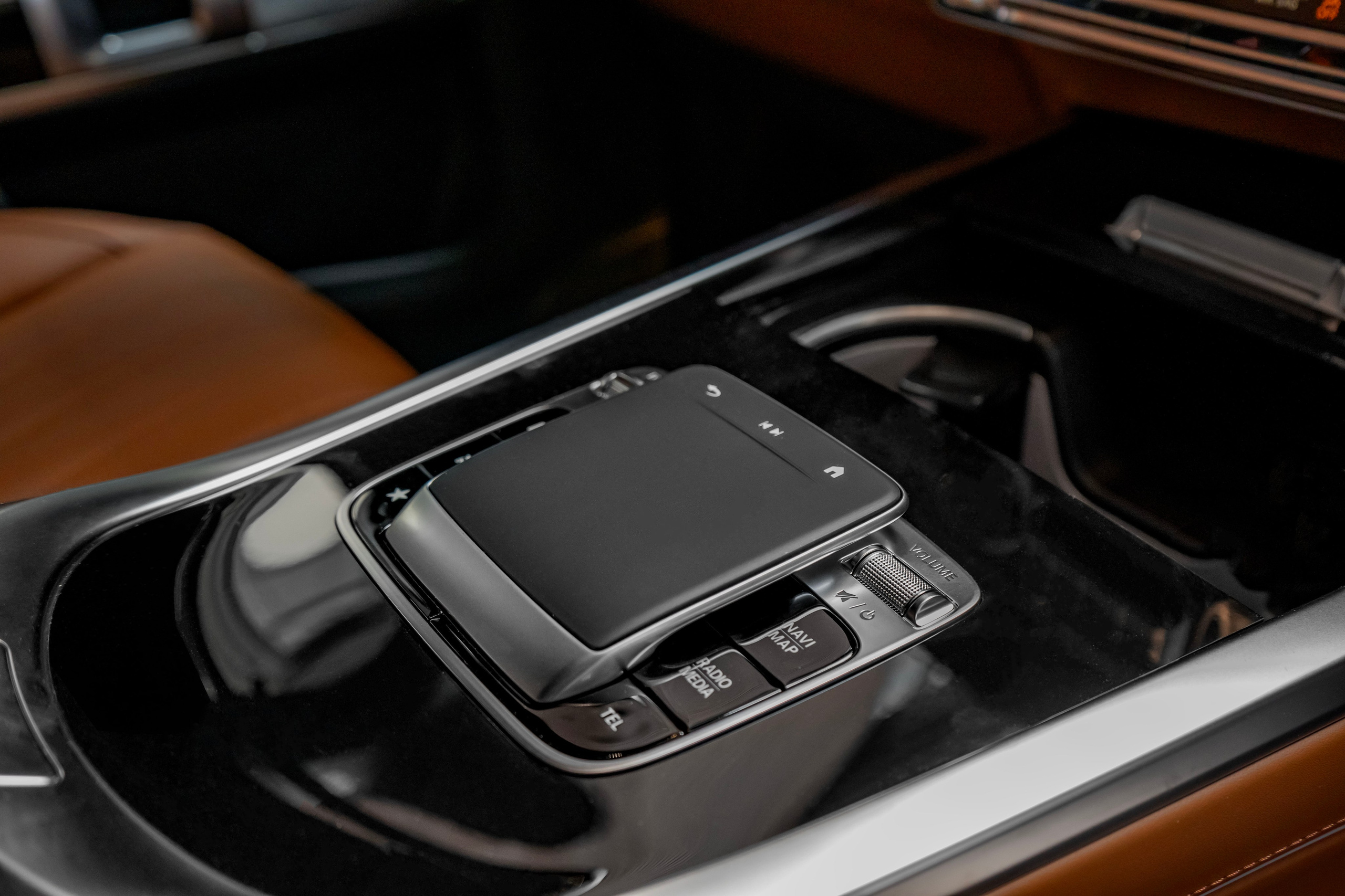 Mercedes-Benz G63