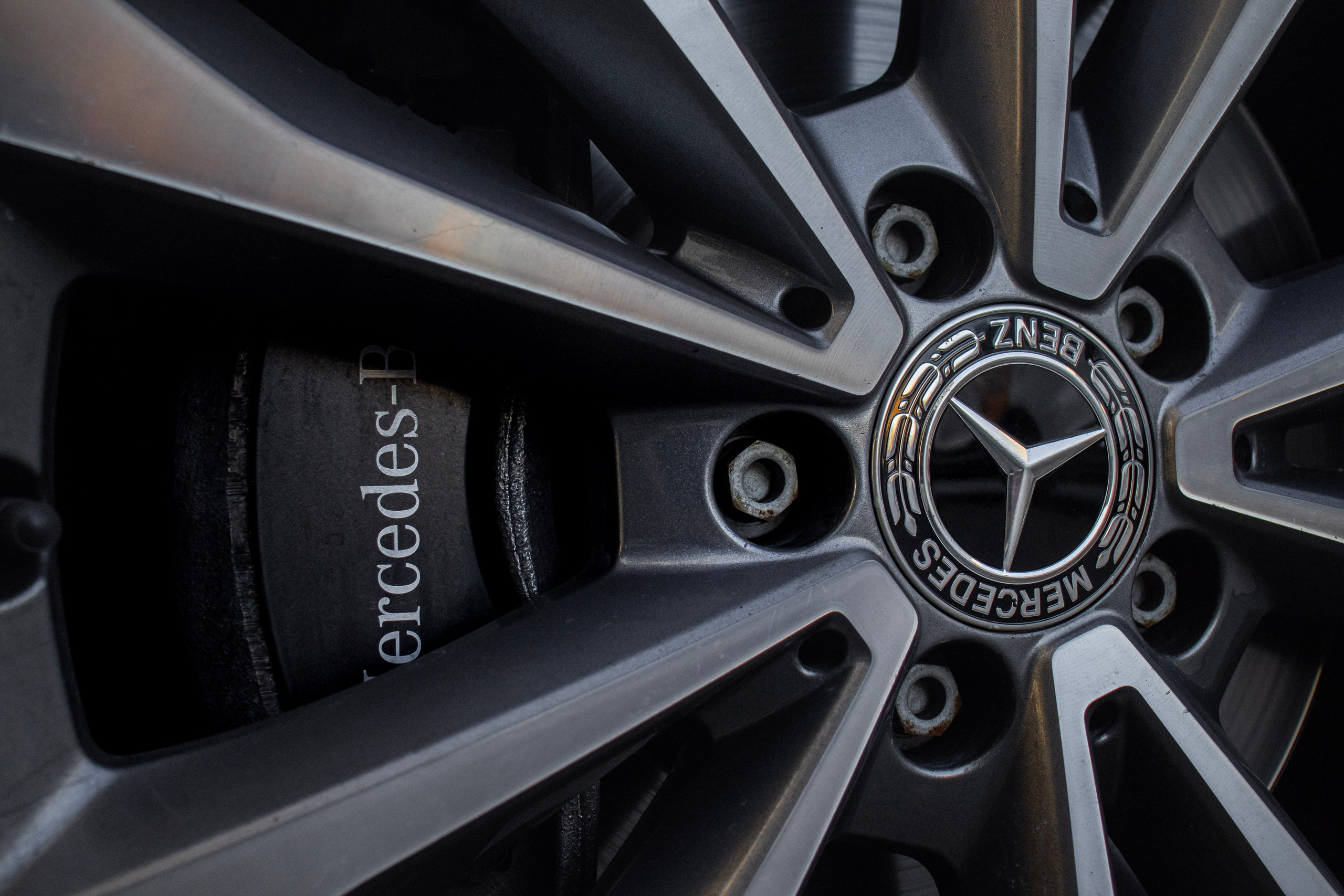 Mercedes-Benz V-class