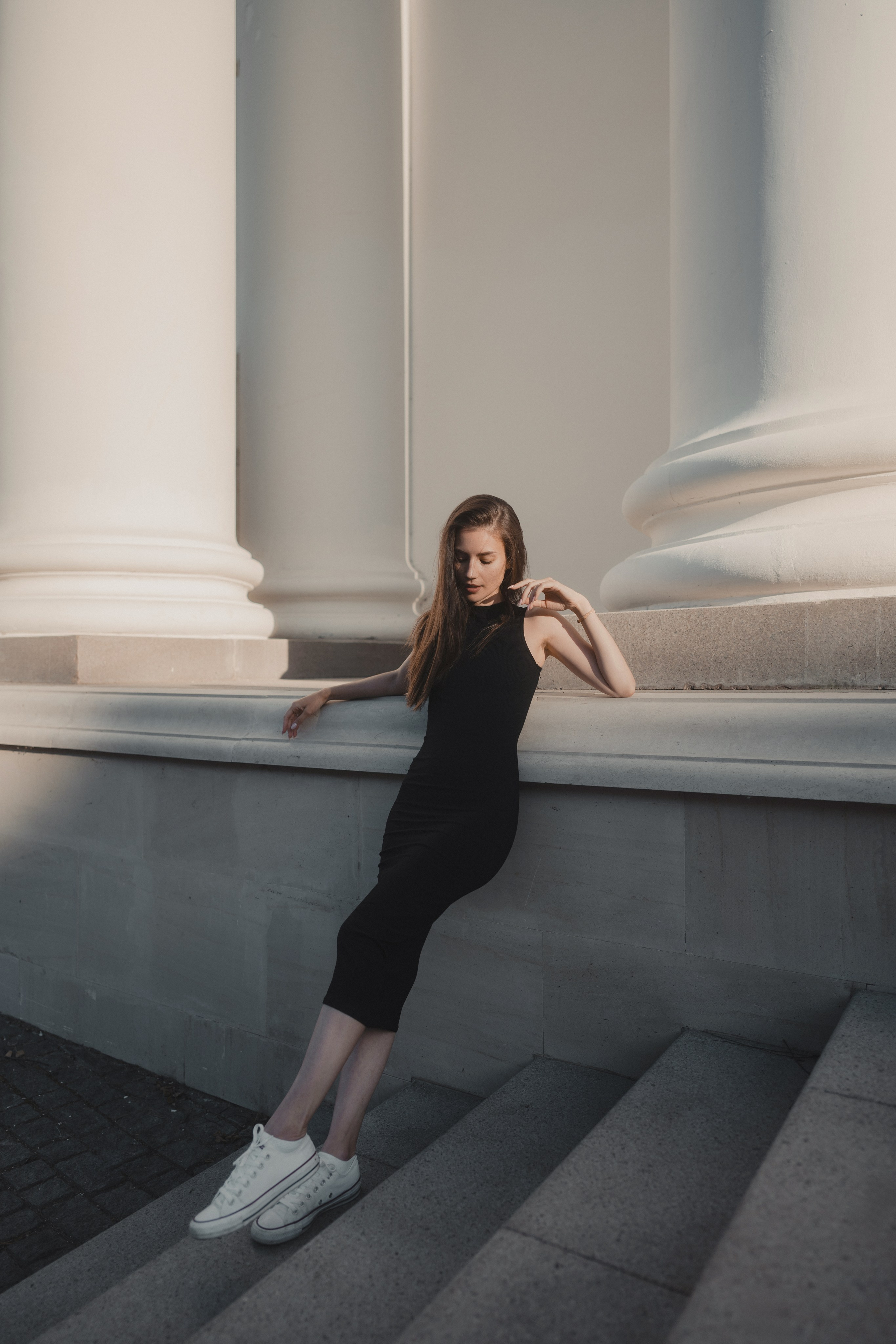 Прогулочная фотосессия с Олей по улице Тельмана