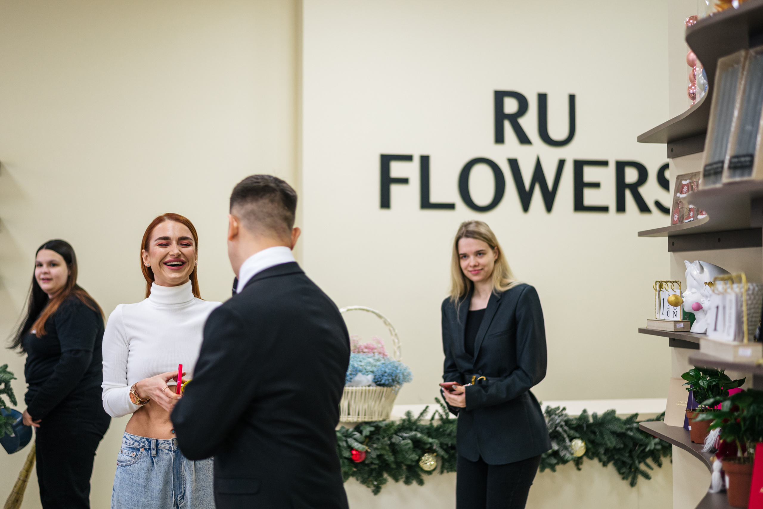 Открытие салона цветов и шаров RU FLOWERS. Фотограф Нижневартовск. Фотограф в Нижневартовске Анна Стрельцова