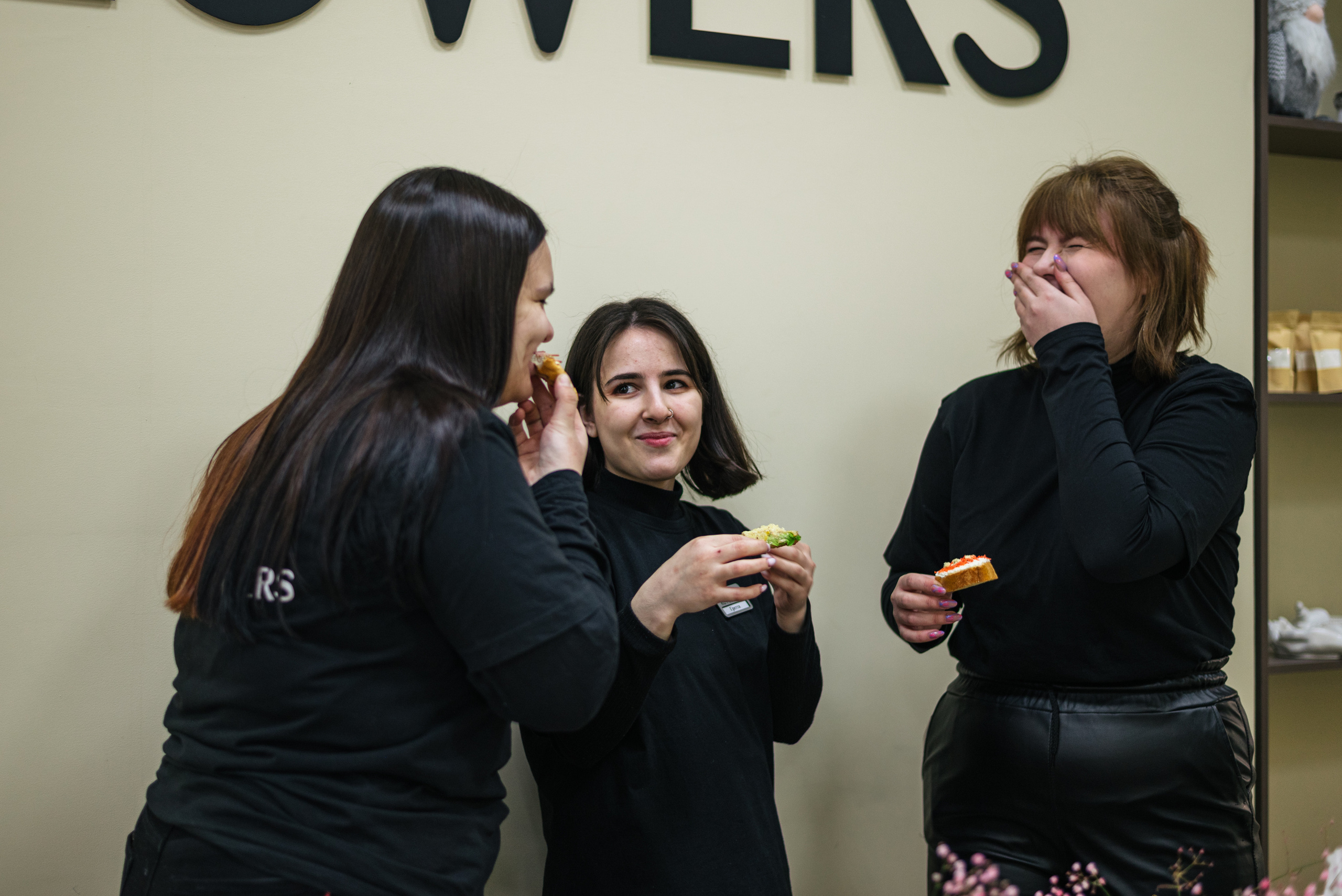 Открытие салона цветов и шаров RU FLOWERS. Фотограф Нижневартовск. Фотограф в Нижневартовске Анна Стрельцова