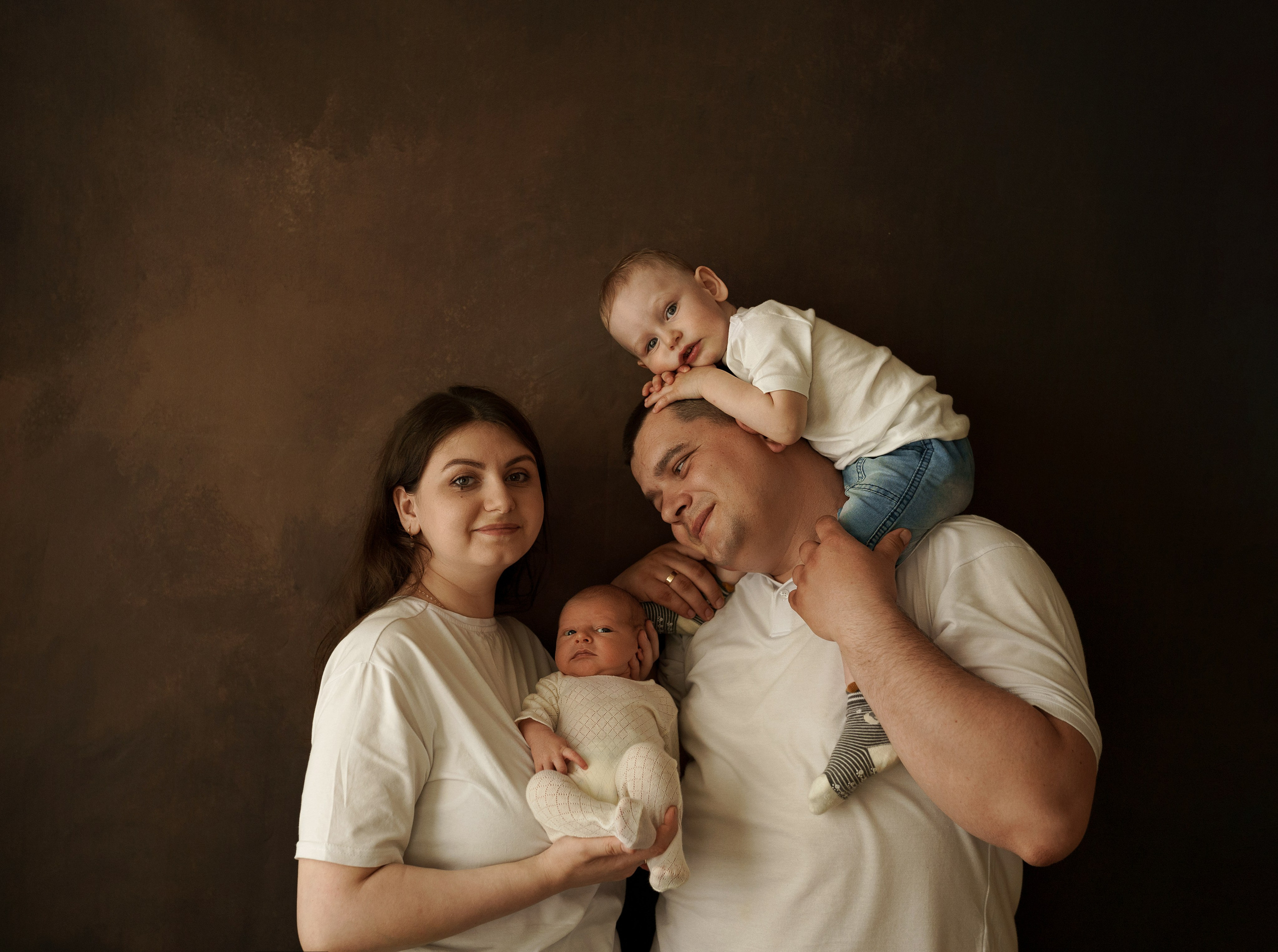 Паша. Семейный и  фотограф новорожденных Радужный ХМАО Зара Муртузалиева