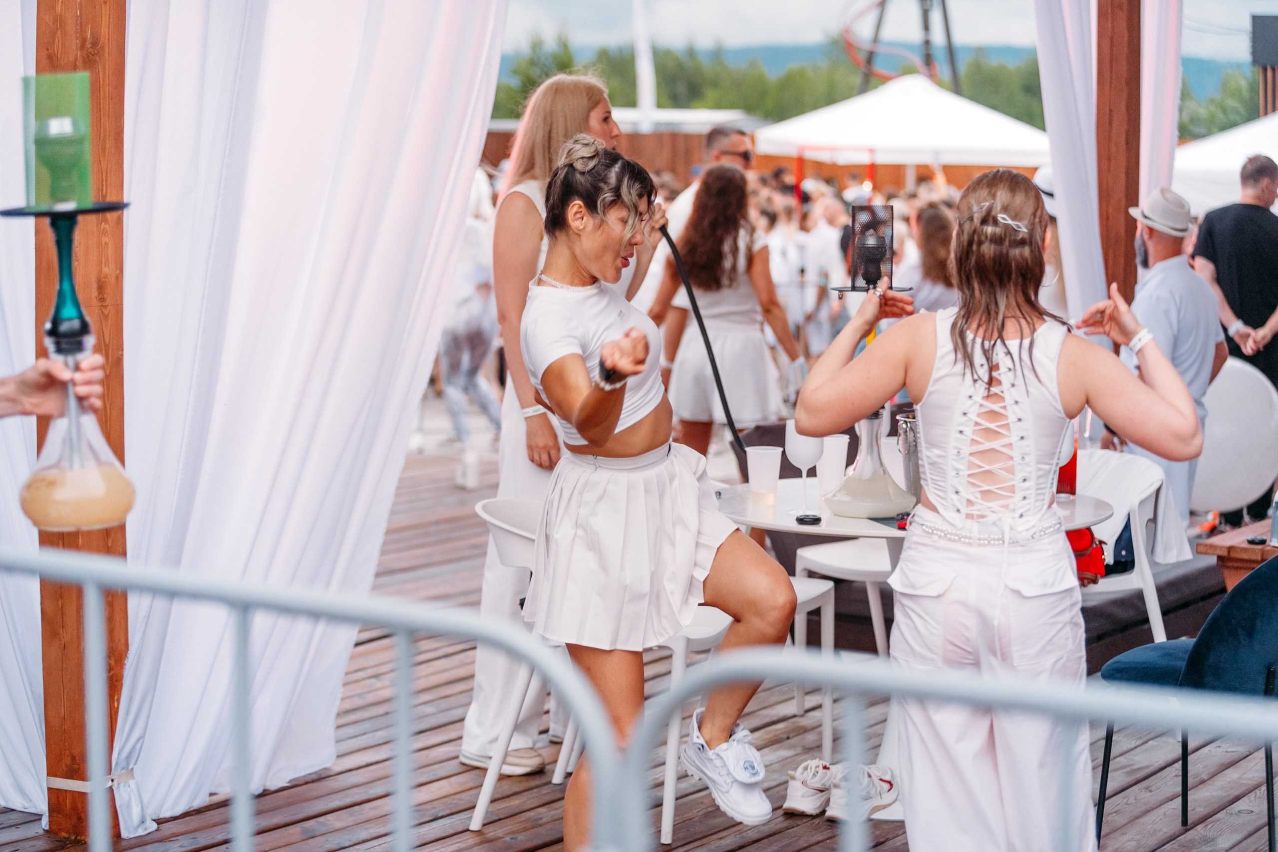 White Party @ Бархат парк. Репортажный фотограф Максим Полянский. Москва, Санкт-Петербург, Красноярск